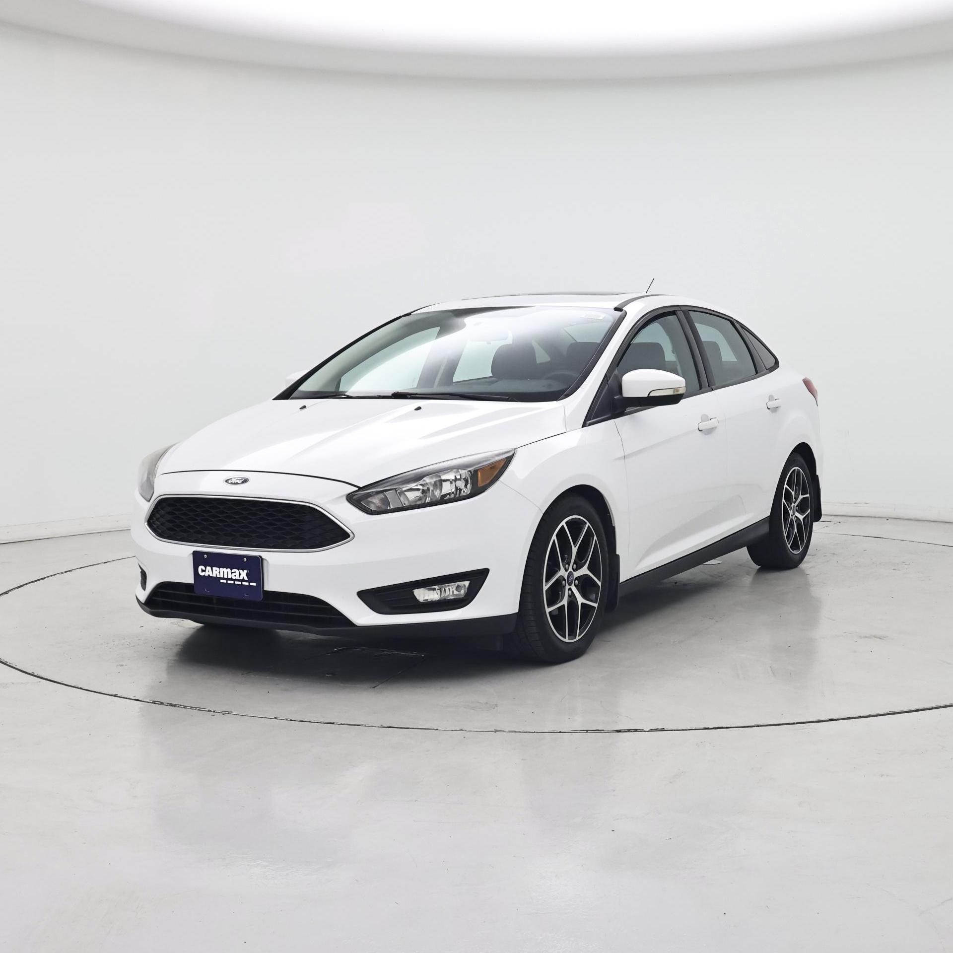 Thumbnail: 2017 Ford Focus - 4