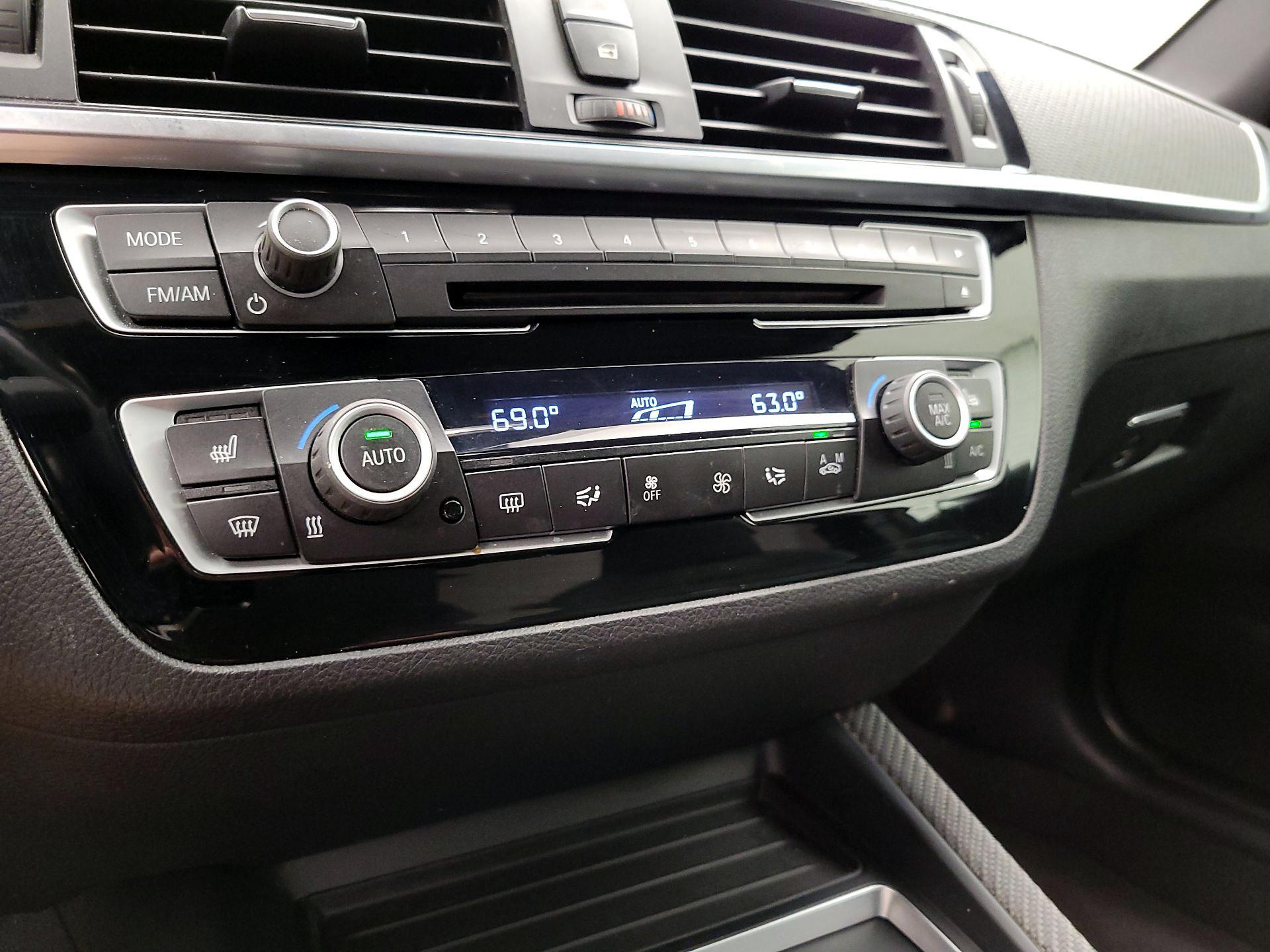 Thumbnail: 2021 BMW M2 - 17