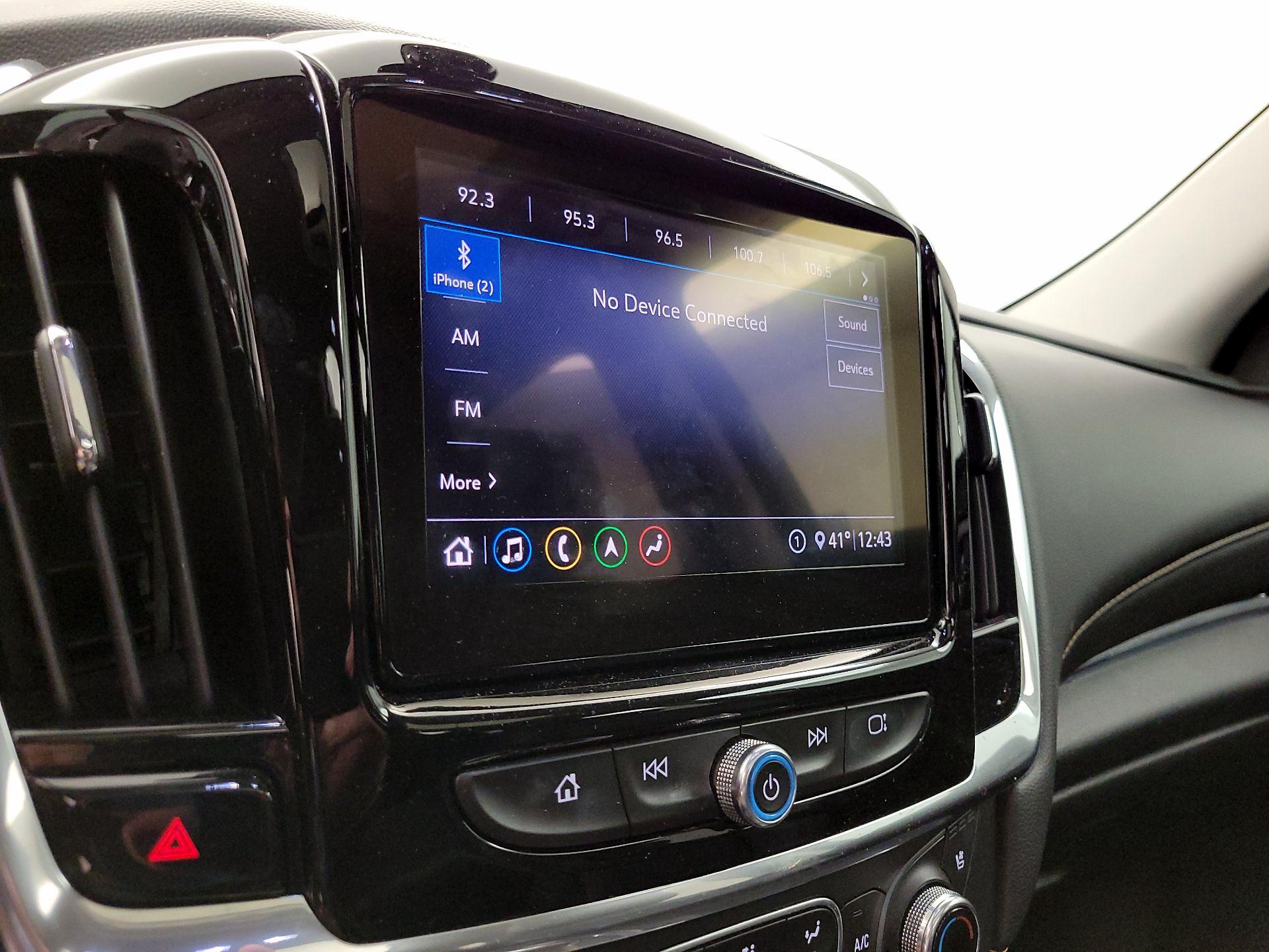 Thumbnail: 2020 Chevrolet Traverse - 16