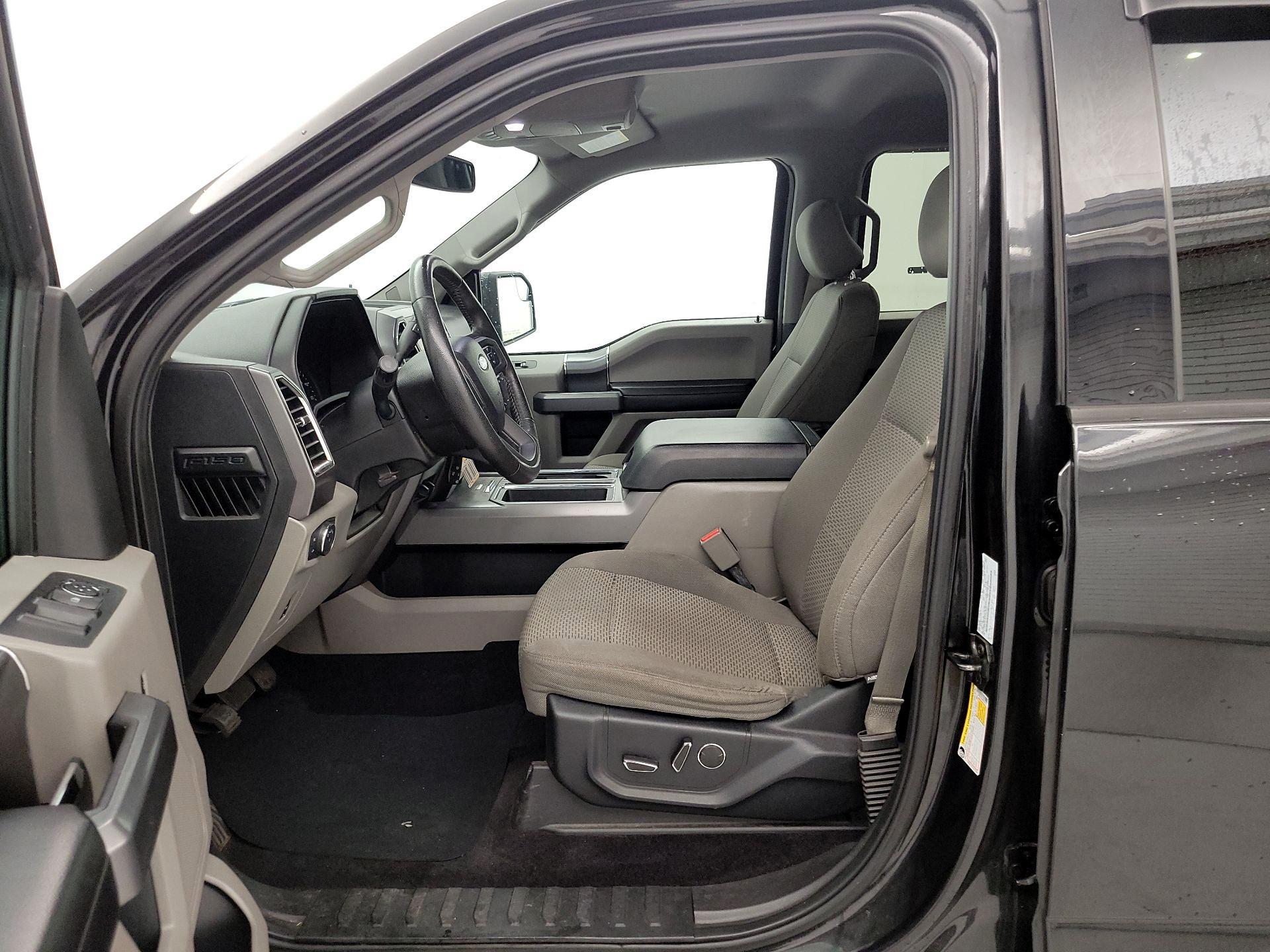 Thumbnail: 2015 Ford F-150 - 11