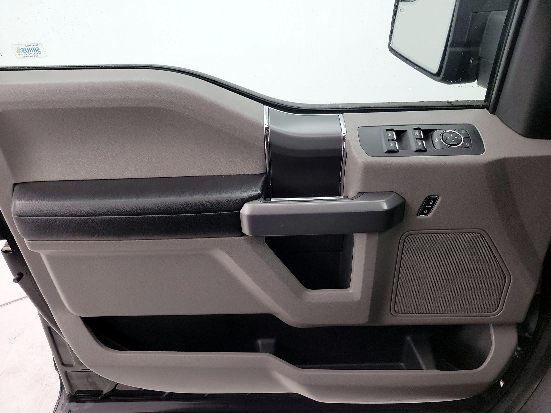 Thumbnail: 2015 Ford F-150 - 12