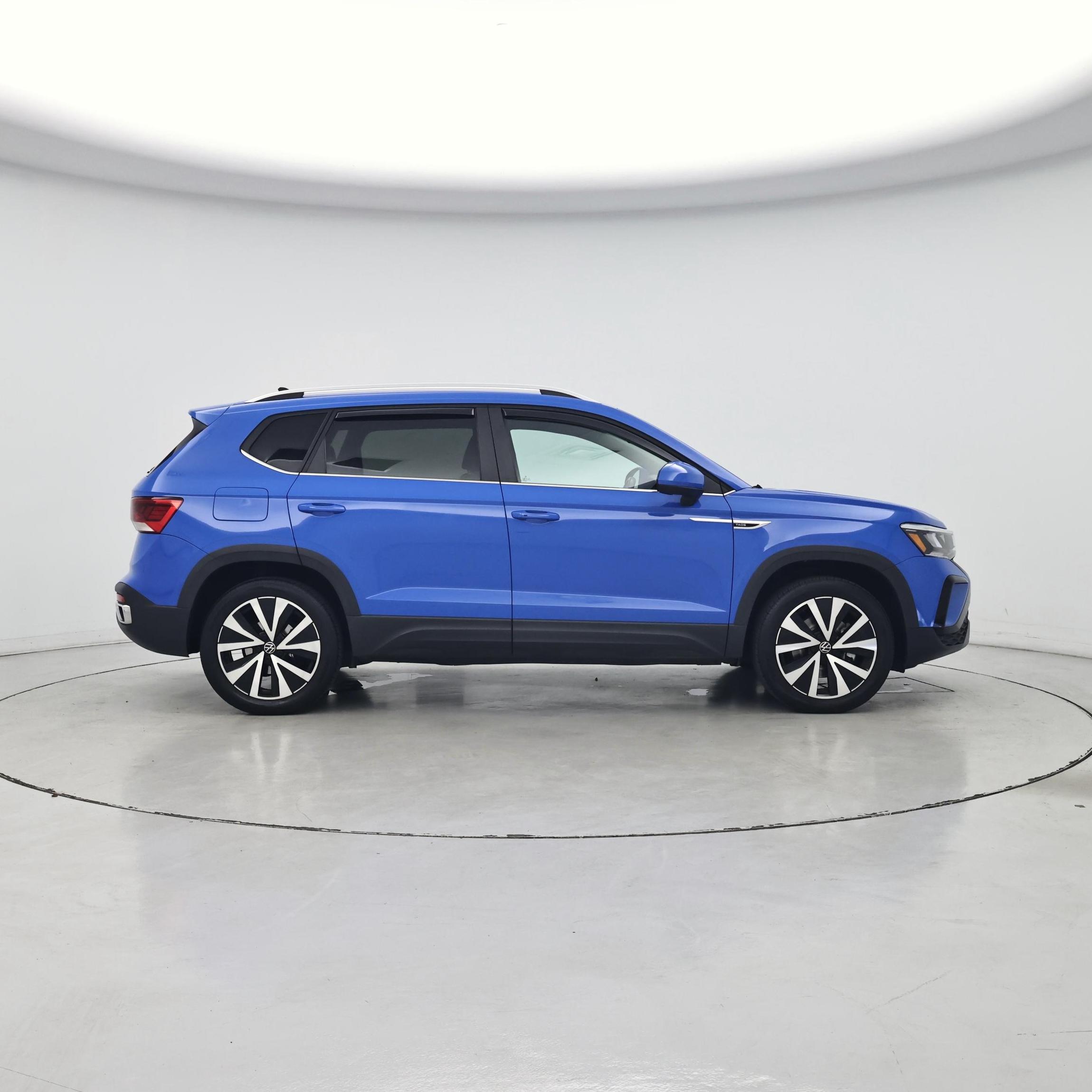 Thumbnail: 2022 Volkswagen Taos - 7