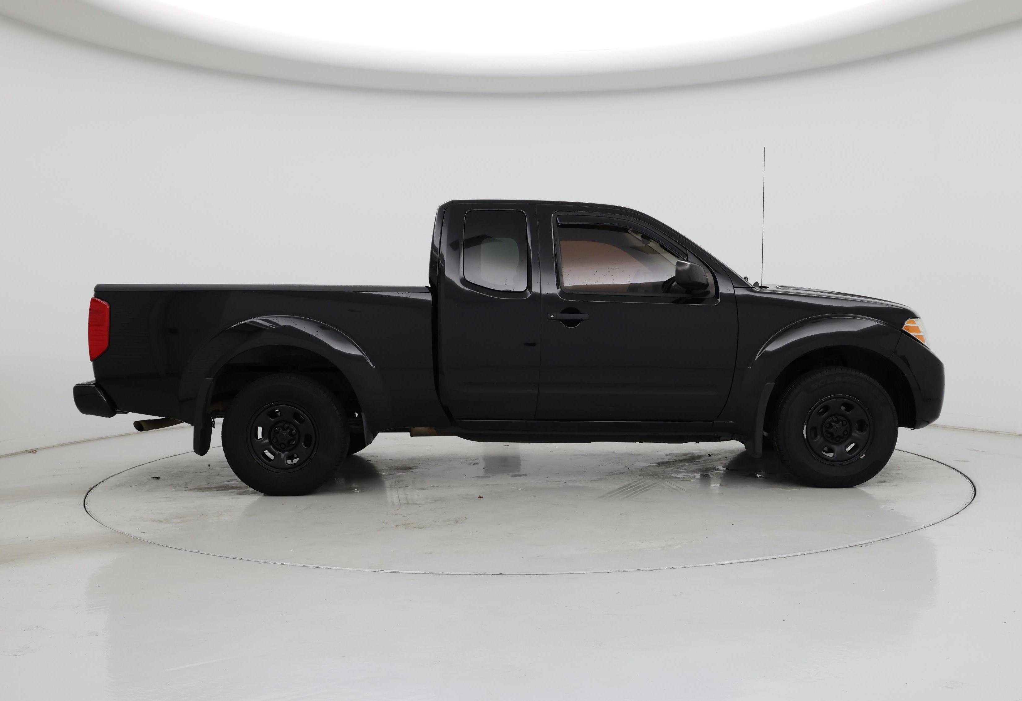 Thumbnail: 2017 Nissan Frontier - 7