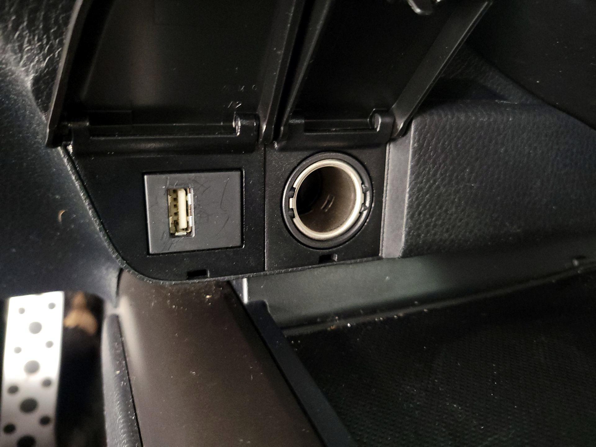 Thumbnail: 2023 Toyota Camry - 18