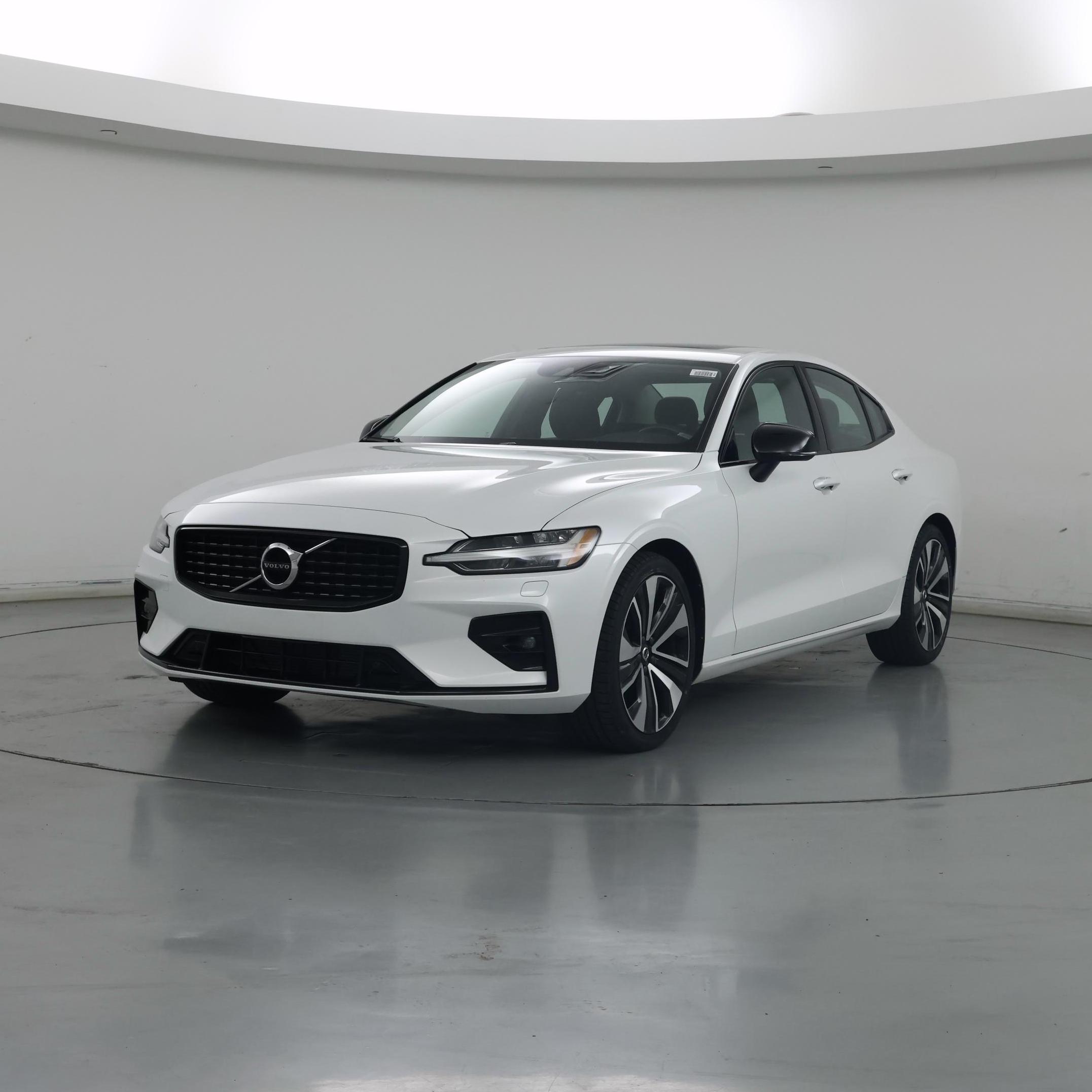 Thumbnail: 2022 Volvo S60 - 4