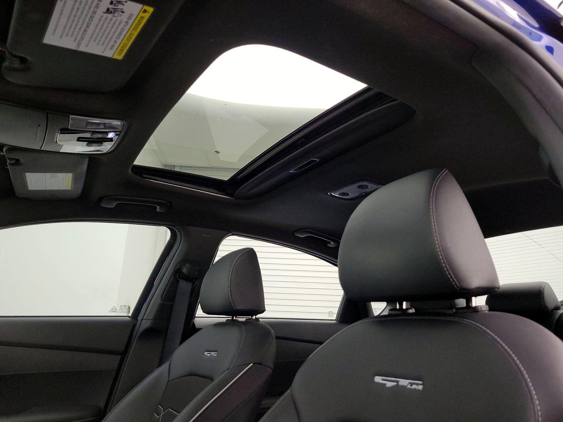 Thumbnail: 2021 Kia Forte - 19