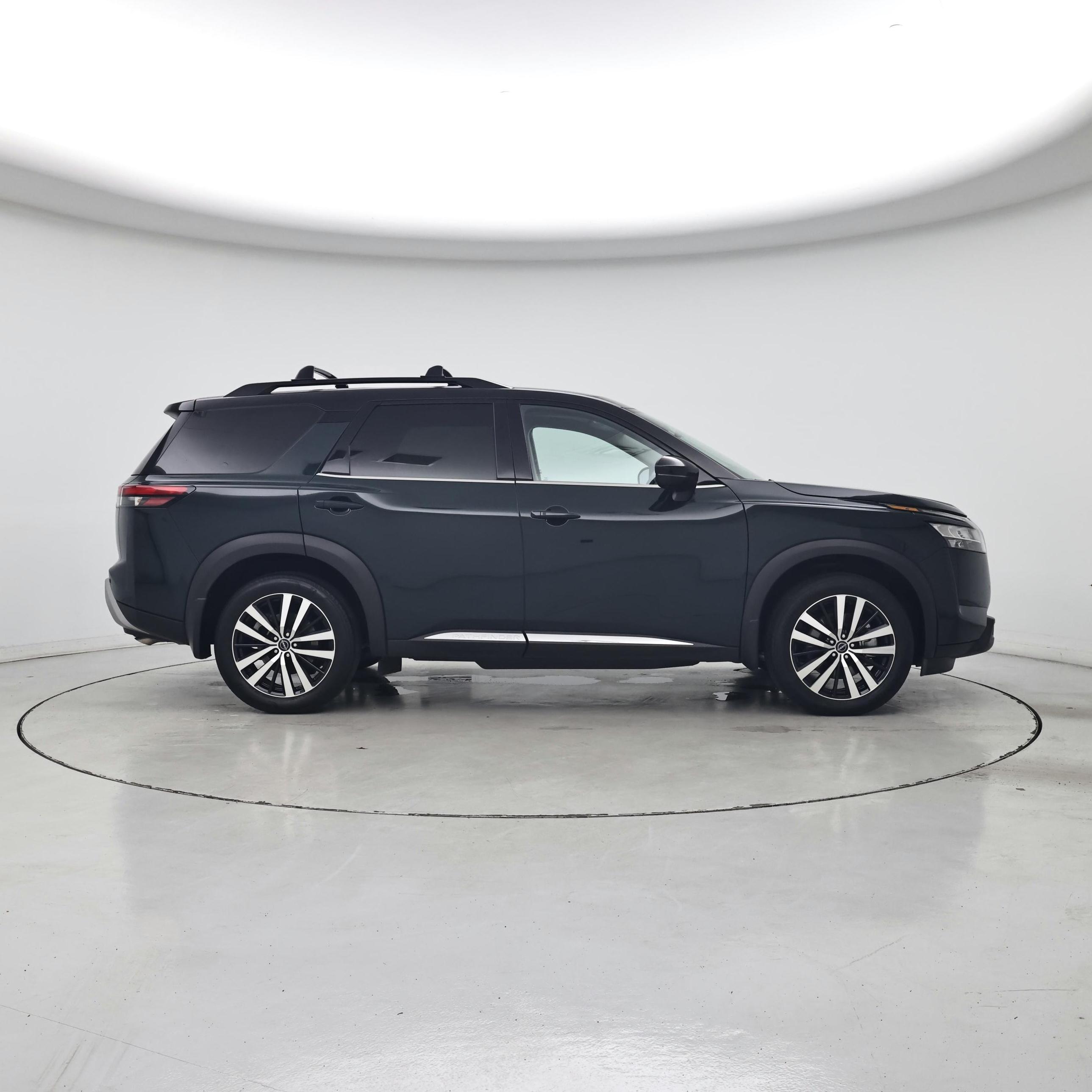 Thumbnail: 2024 Nissan Pathfinder - 7