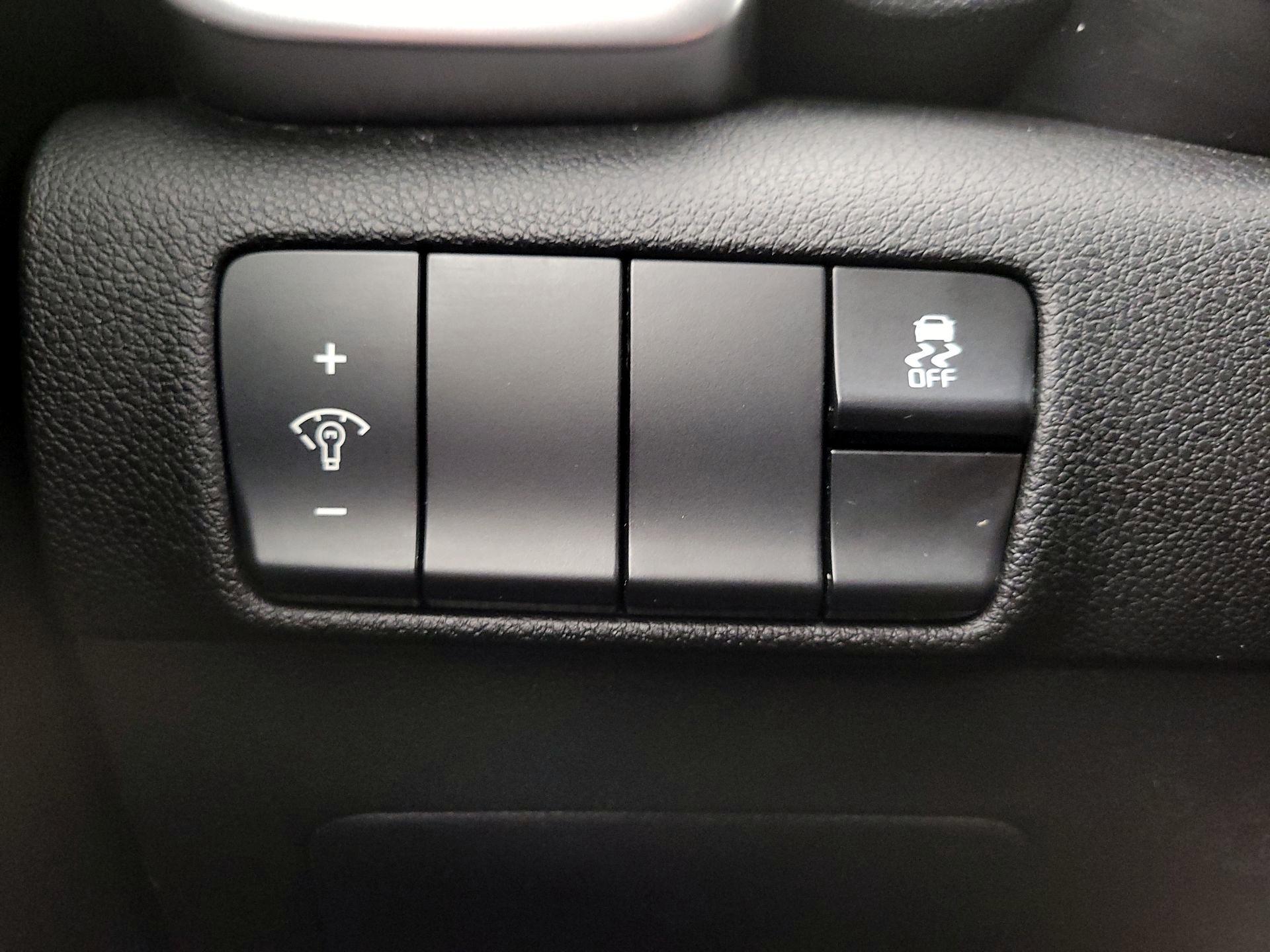 Thumbnail: 2017 Kia Sportage - 13