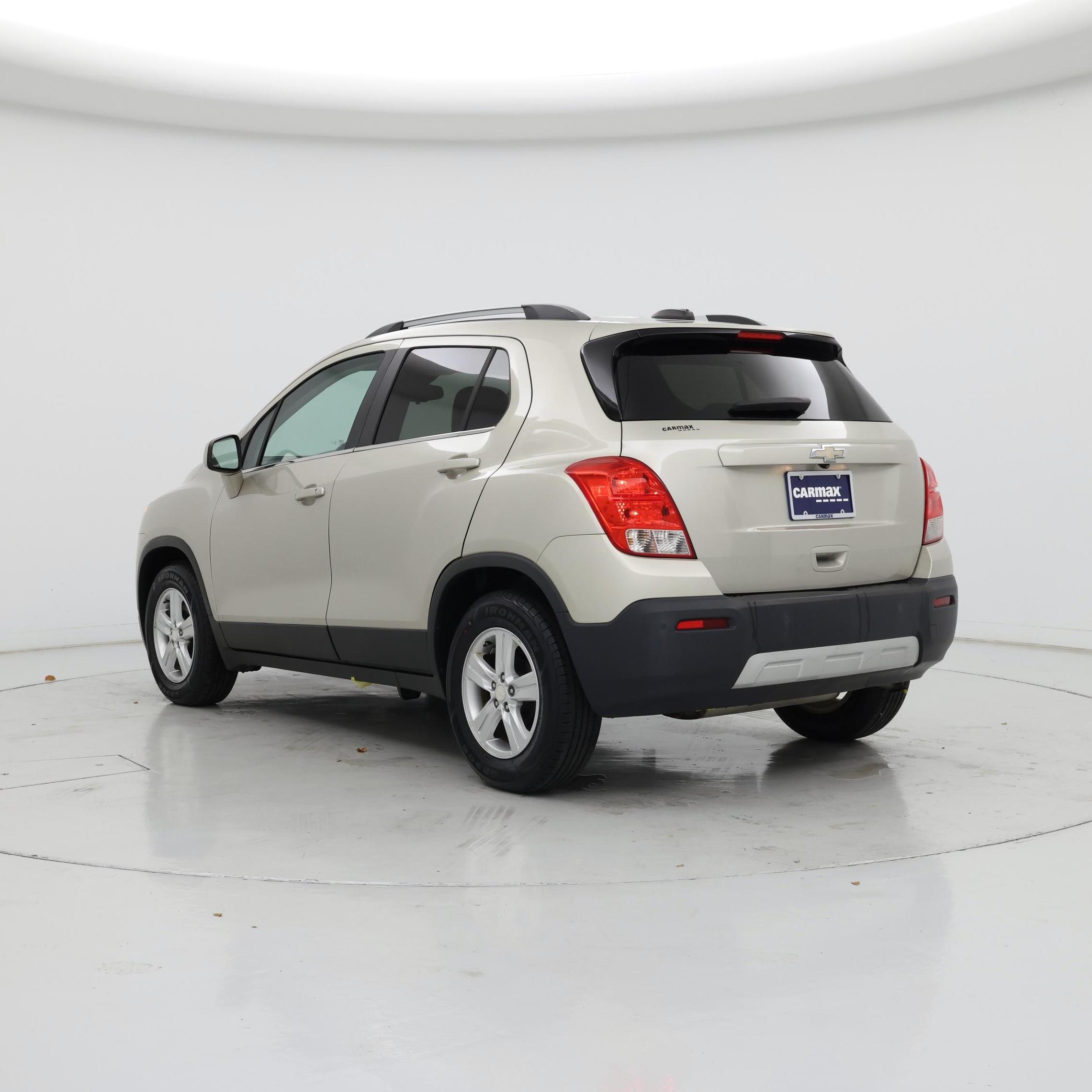 Thumbnail: 2016 Chevrolet Trax - 2