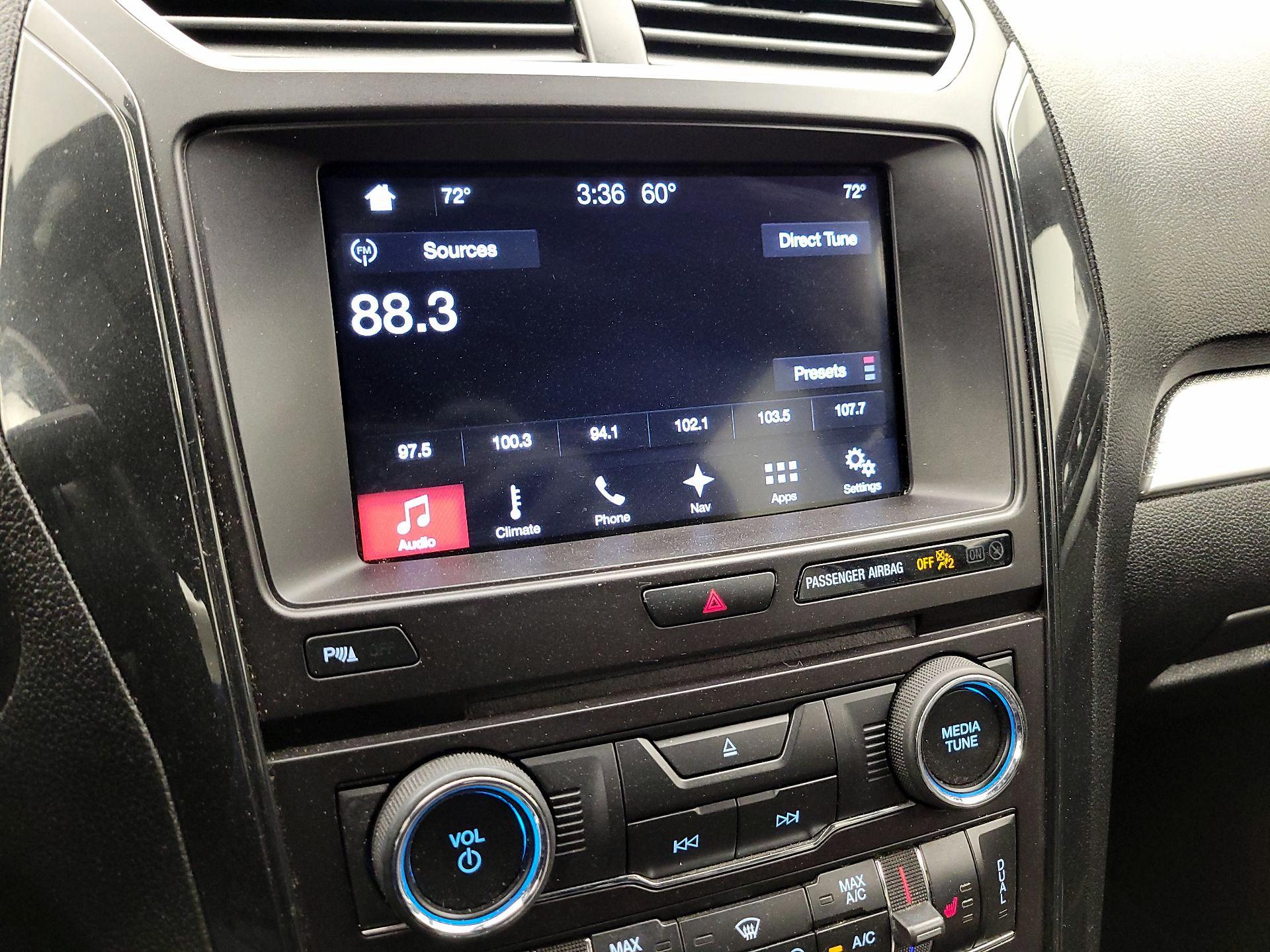 Thumbnail: 2017 Ford Explorer - 16