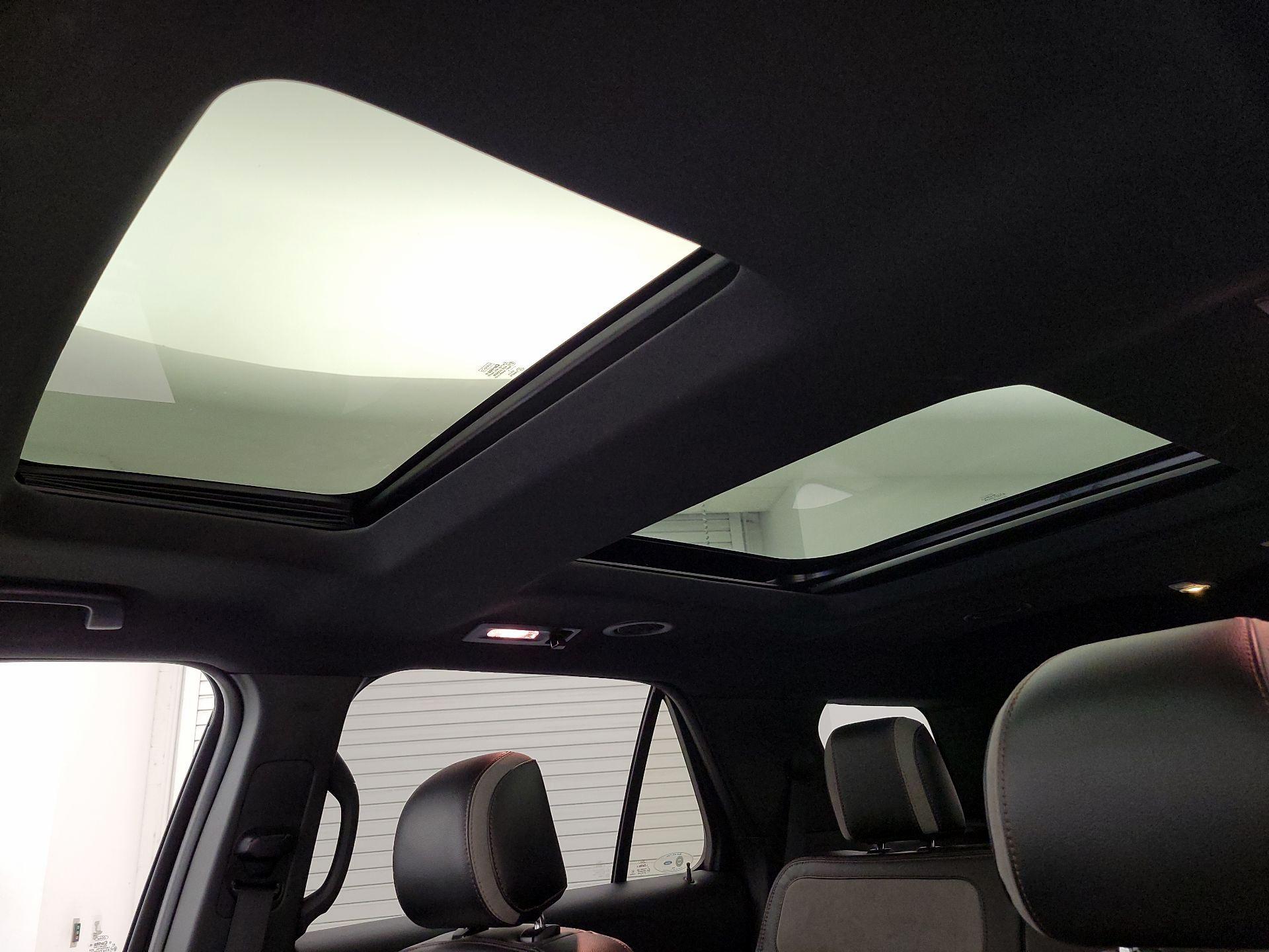 Thumbnail: 2017 Ford Explorer - 20