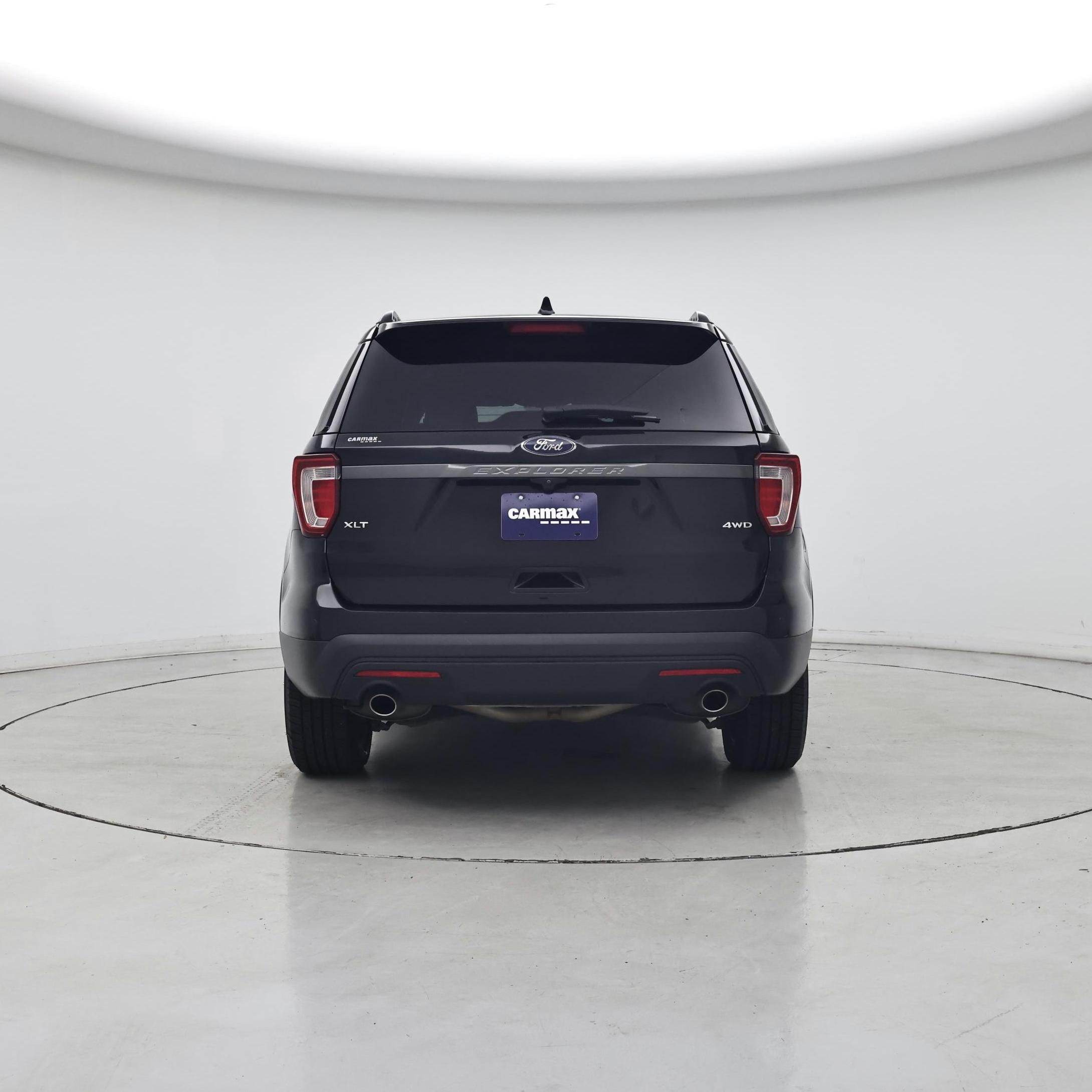 Thumbnail: 2017 Ford Explorer - 6