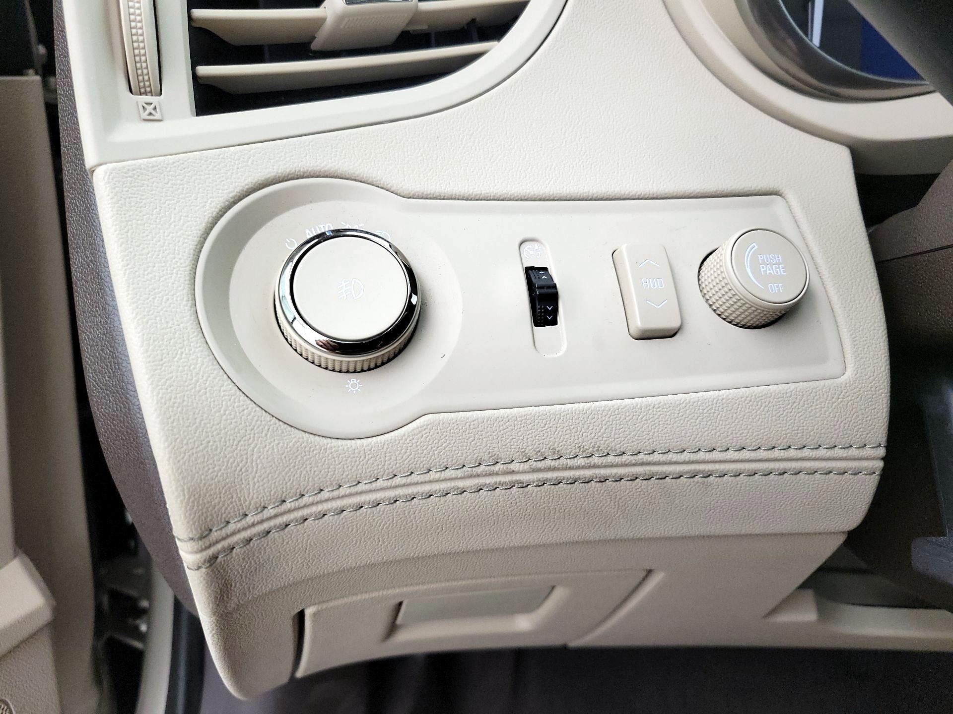 Thumbnail: 2014 Buick LaCrosse - 13