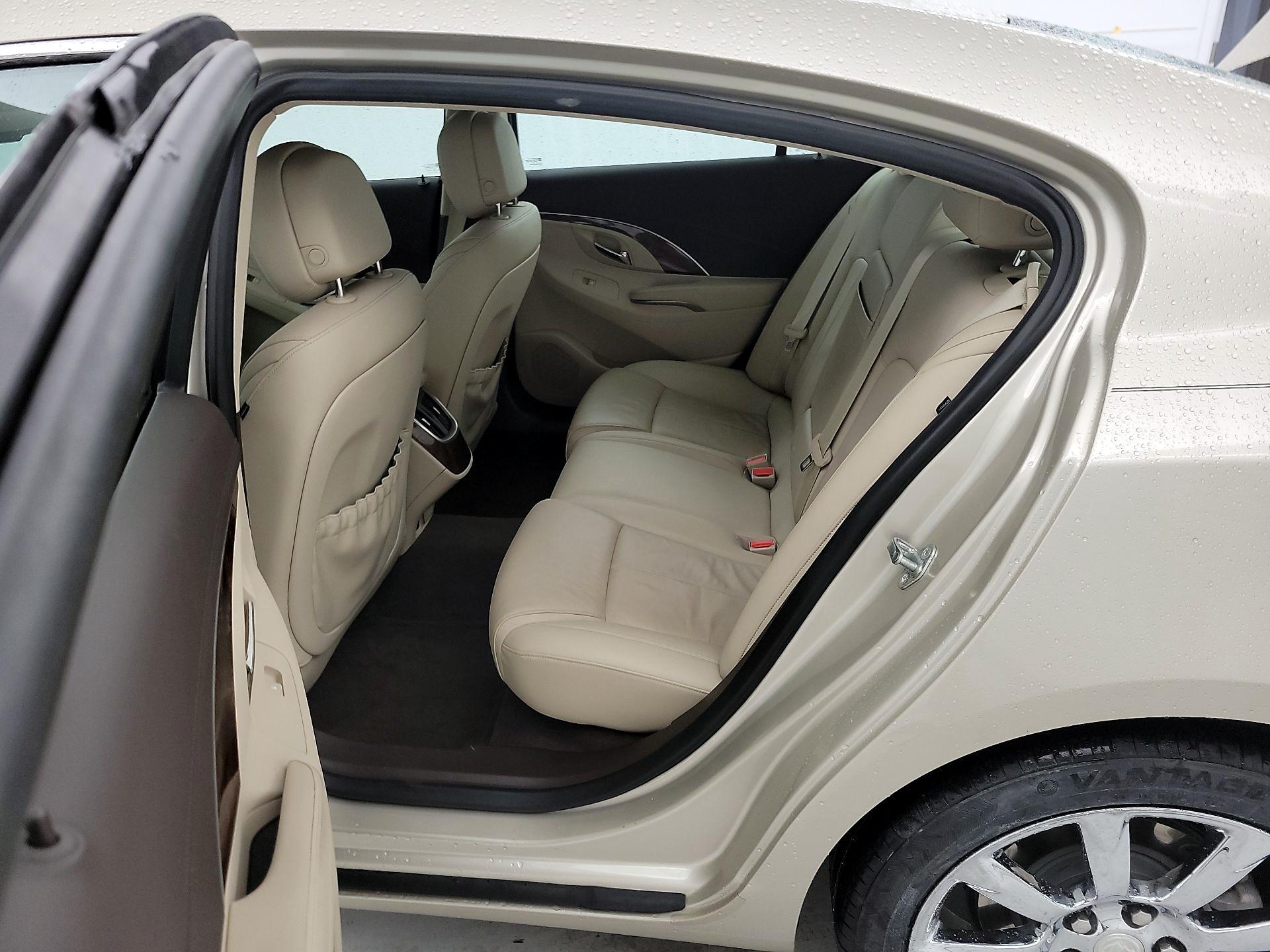 Thumbnail: 2014 Buick LaCrosse - 19