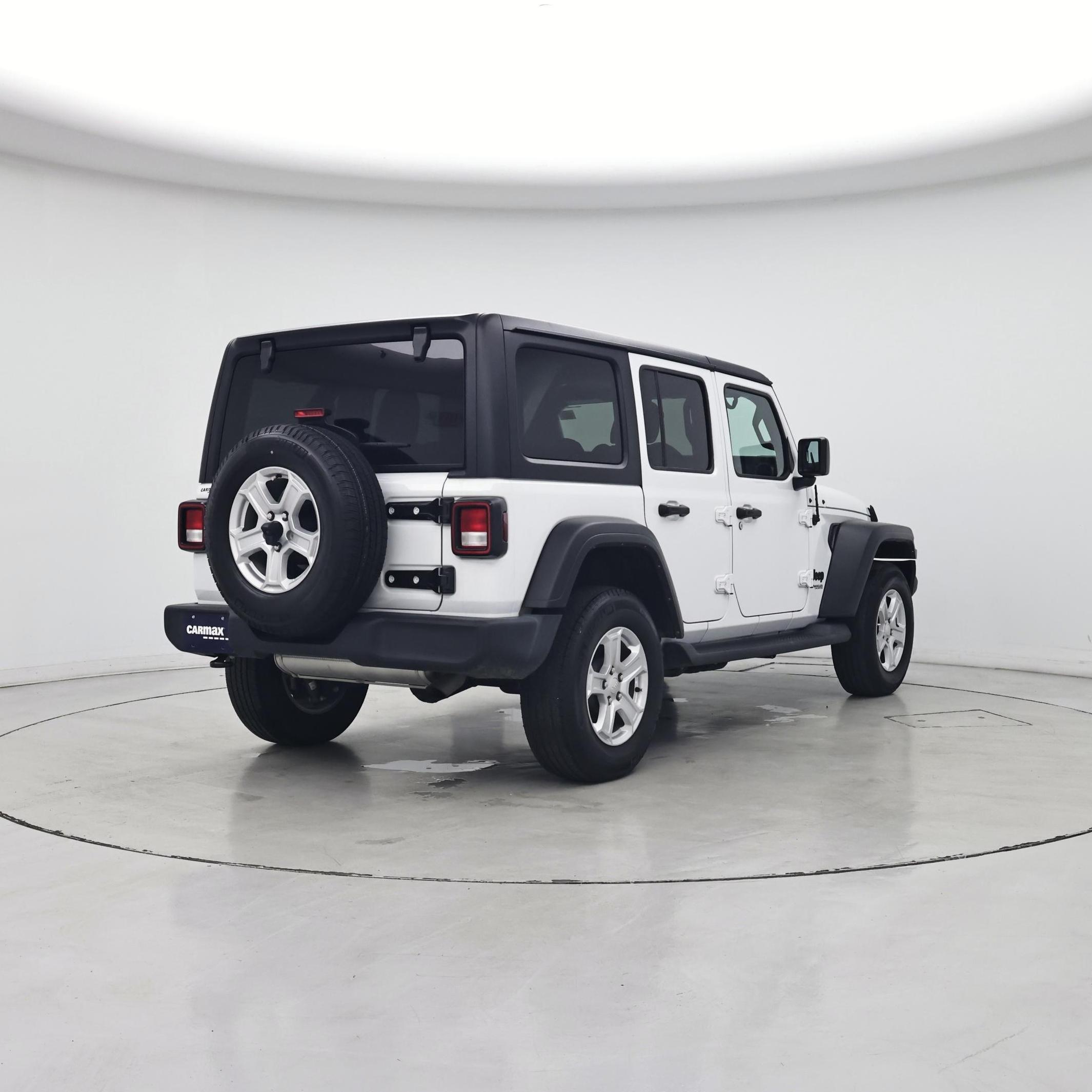 Thumbnail: 2022 Jeep Wrangler - 8