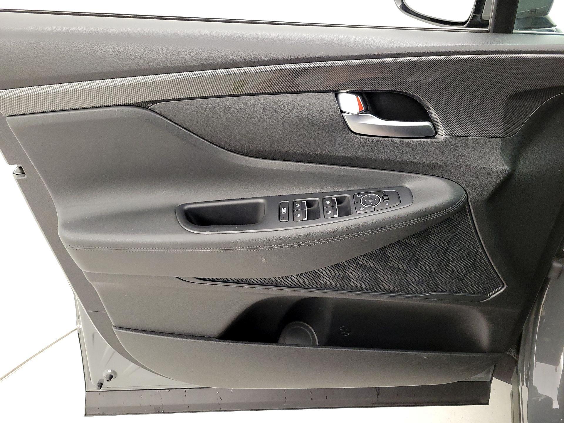 Thumbnail: 2023 Hyundai Santa Fe - 12