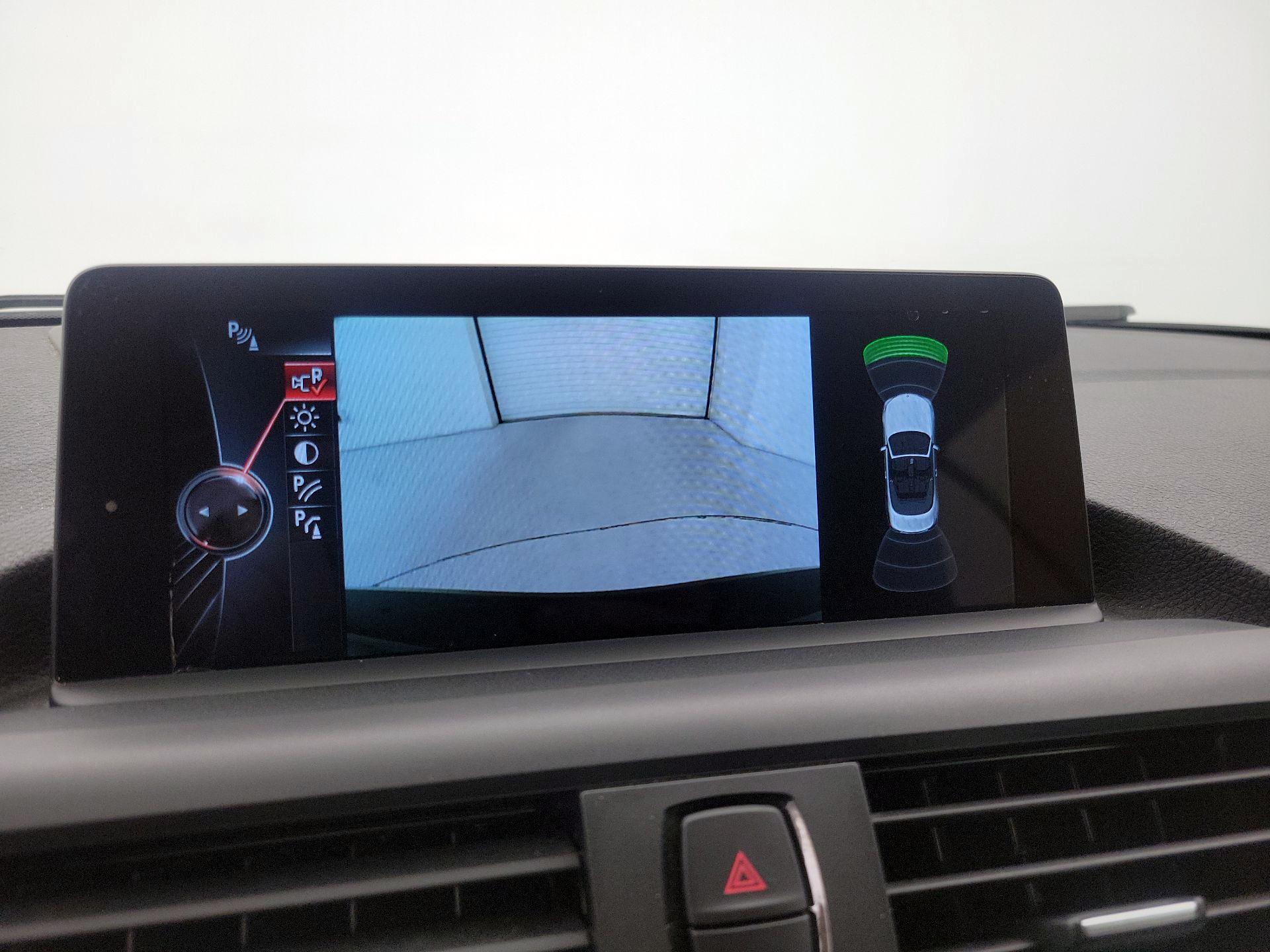 Thumbnail: 2016 BMW 2 Series - 15