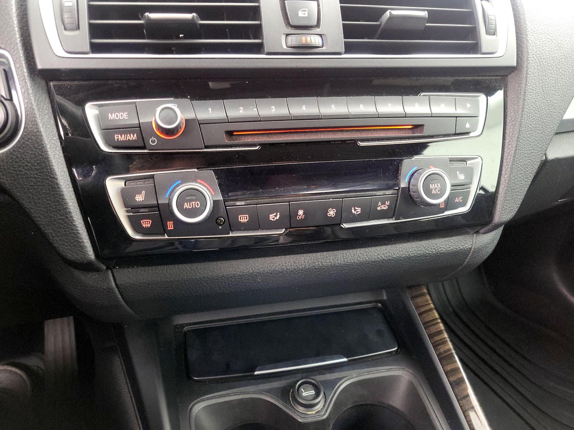 Thumbnail: 2016 BMW 2 Series - 17