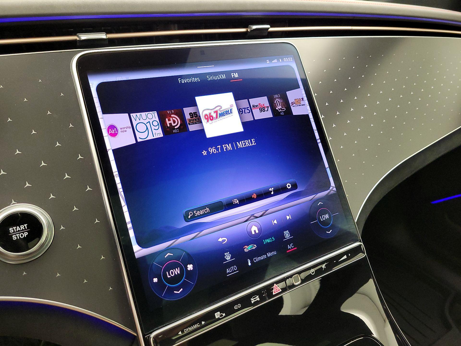 Thumbnail: 2022 Mercedes-Benz EQS - 16