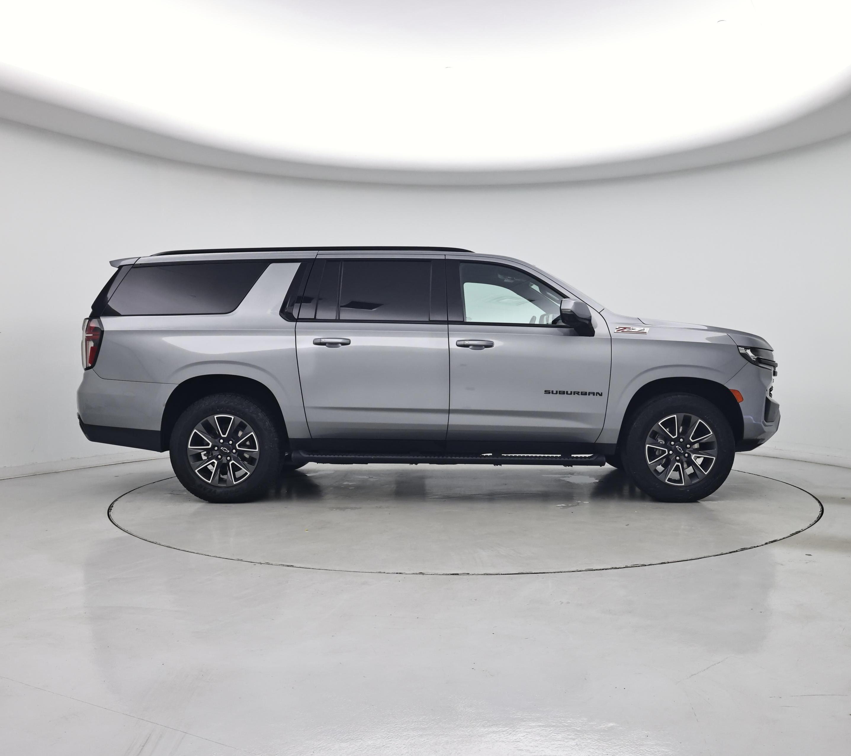 Thumbnail: 2023 Chevrolet Suburban - 7