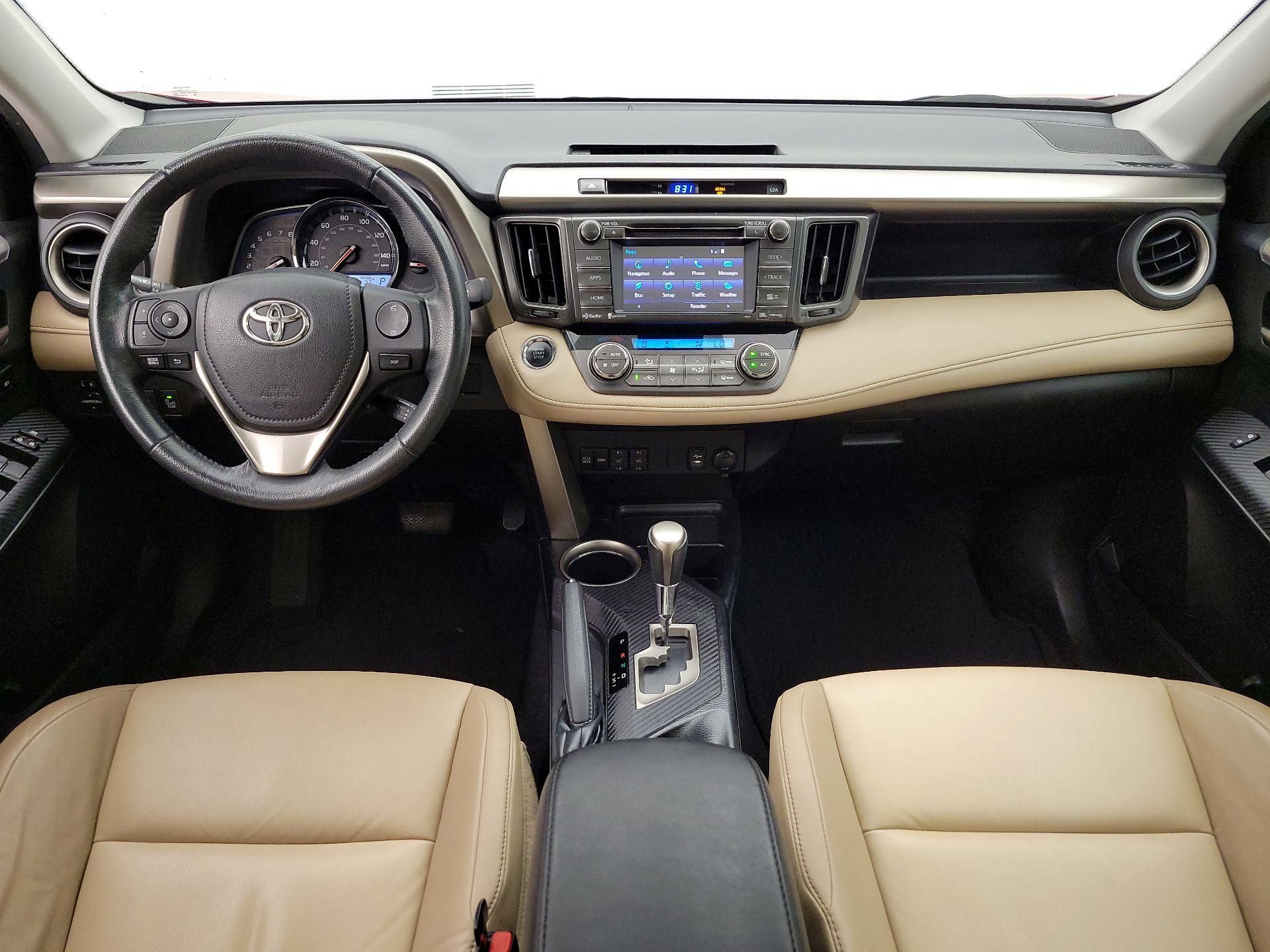 Thumbnail: 2015 Toyota RAV4 - 9