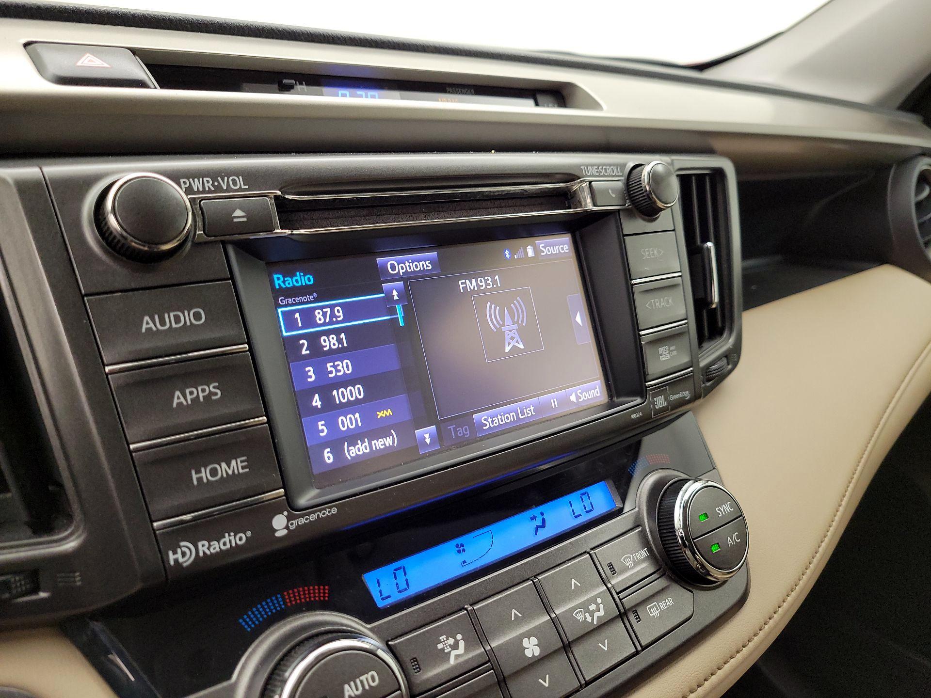 Thumbnail: 2015 Toyota RAV4 - 16