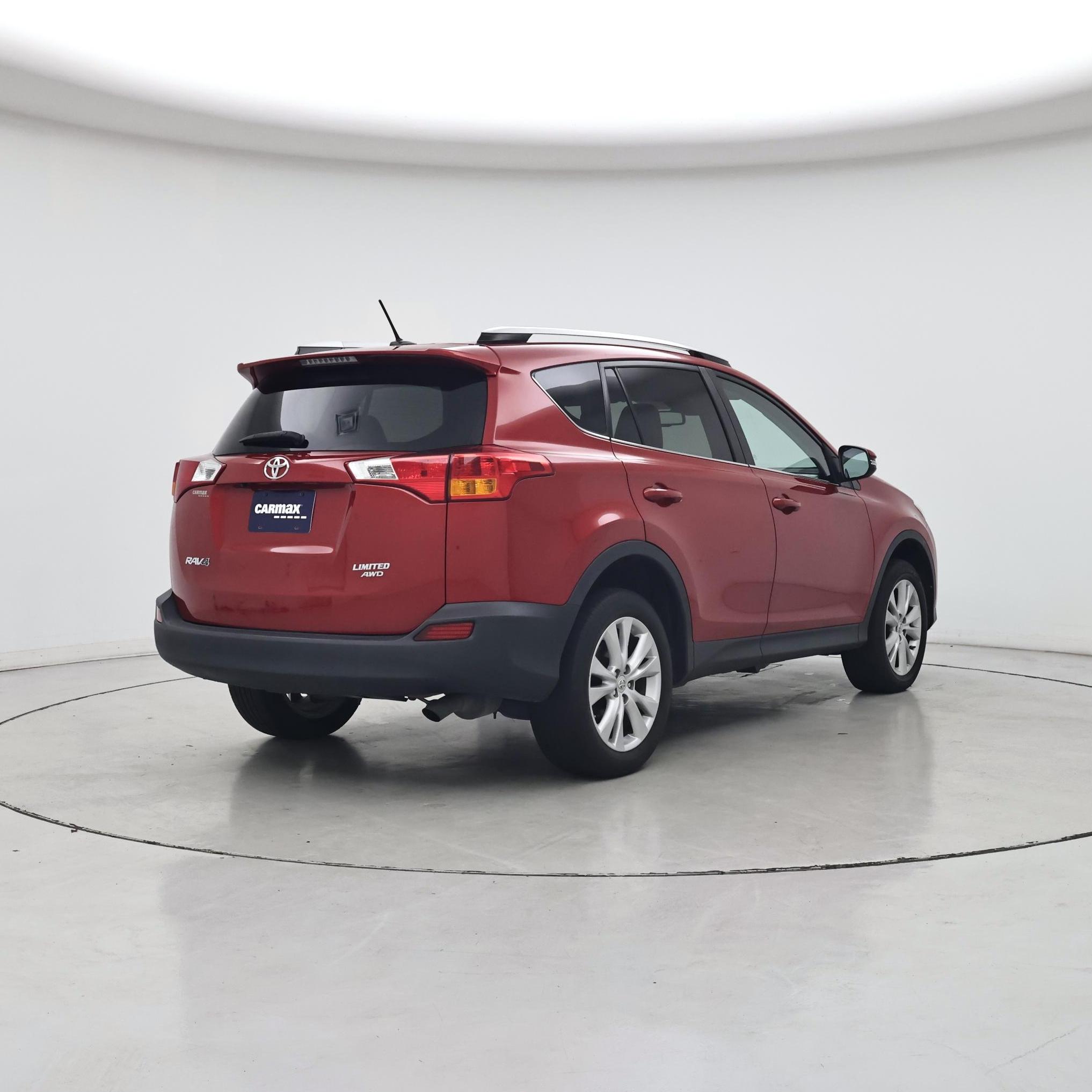 Thumbnail: 2015 Toyota RAV4 - 8