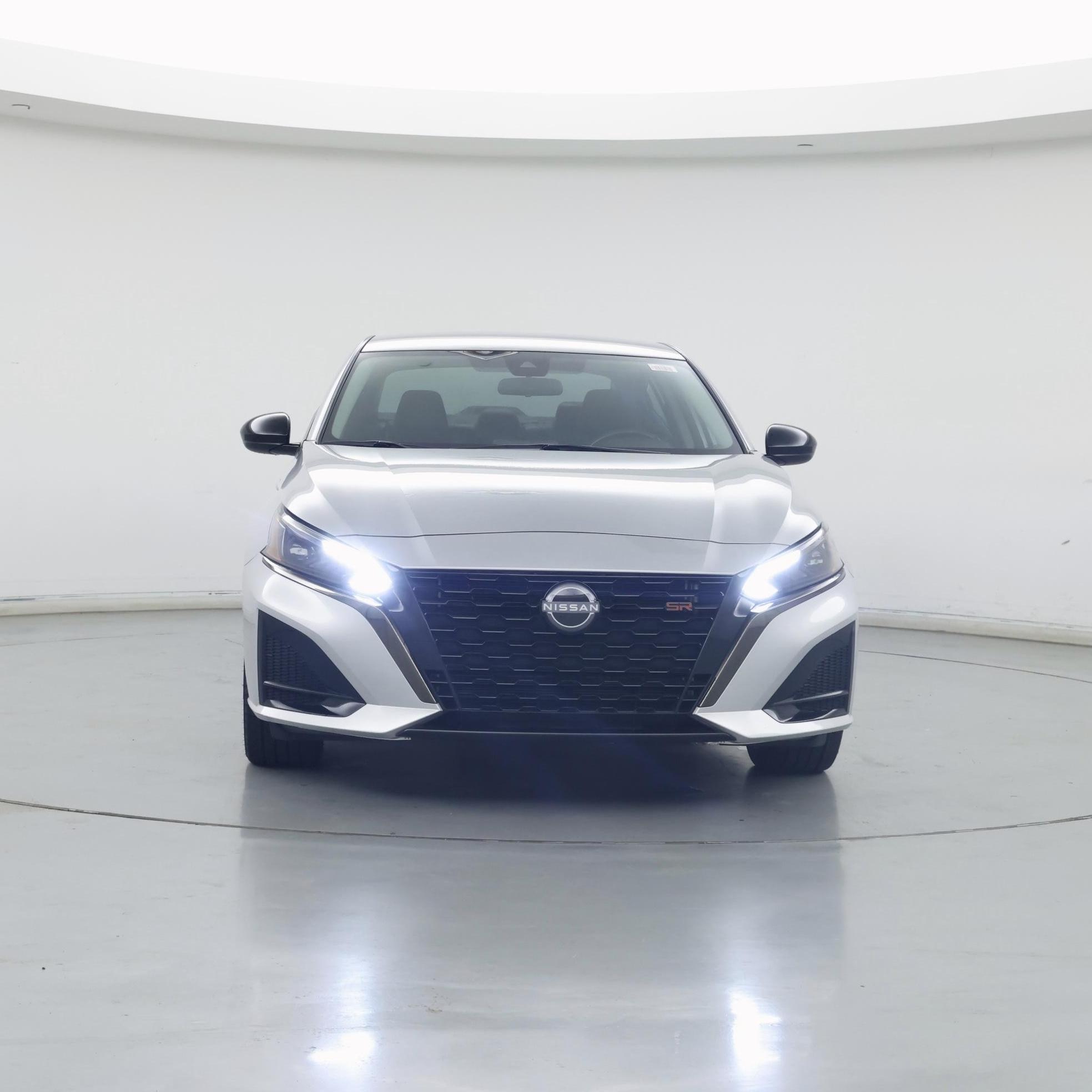 Thumbnail: 2023 Nissan Altima - 5