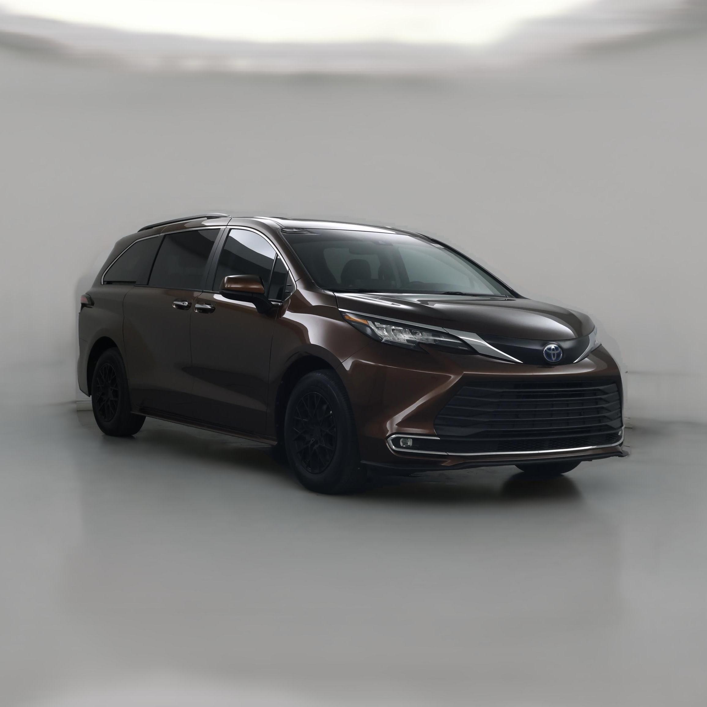 Thumbnail: 2023 Toyota Sienna - 1