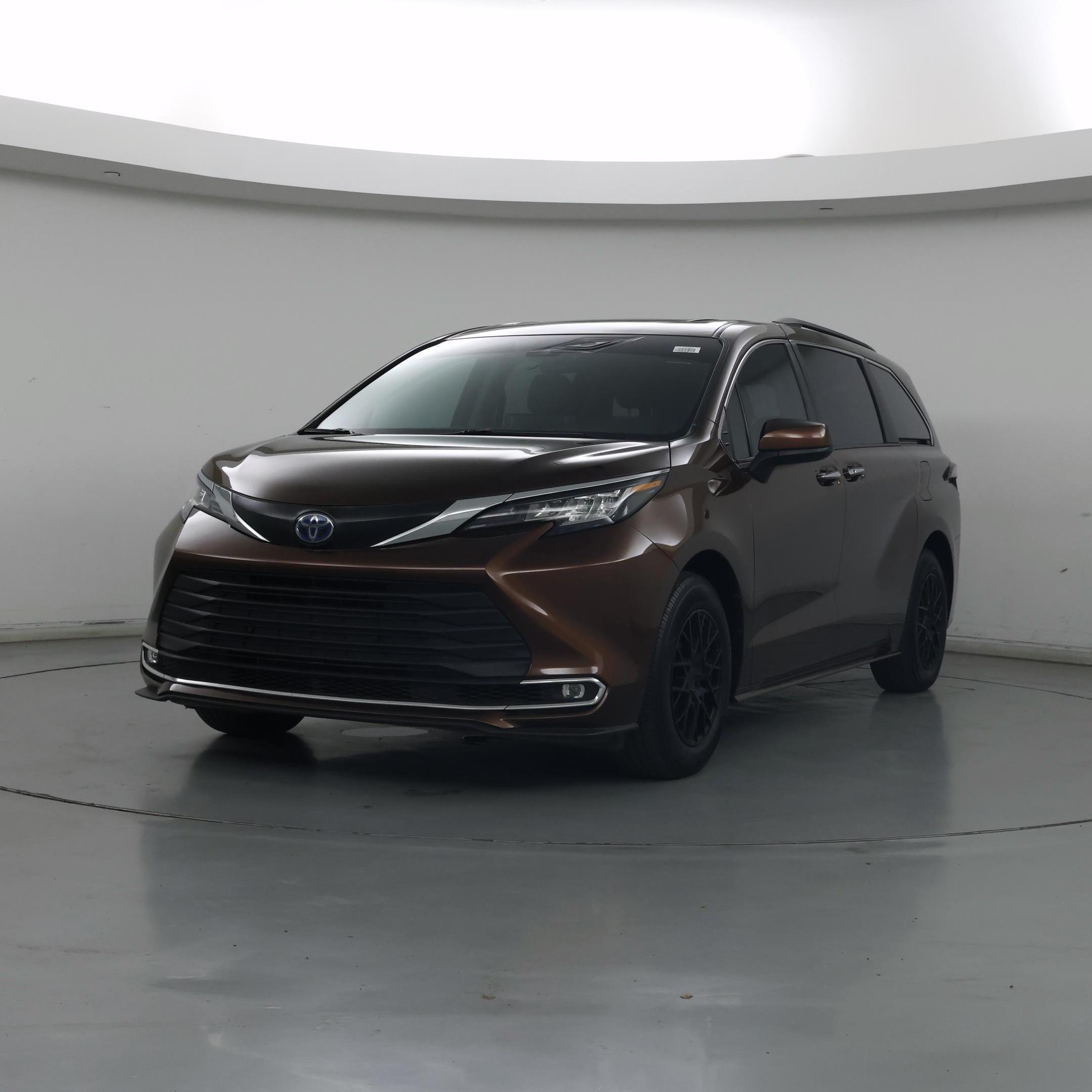 Thumbnail: 2023 Toyota Sienna - 4