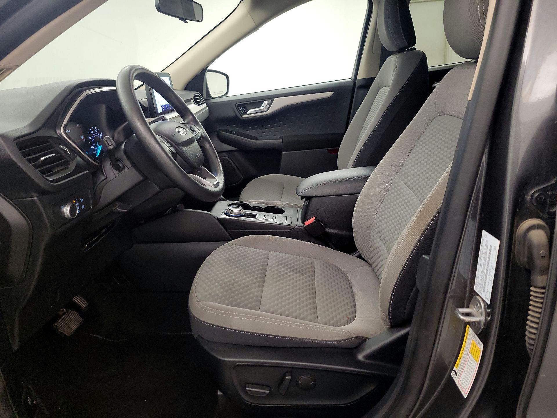 Thumbnail: 2020 Ford Escape - 11