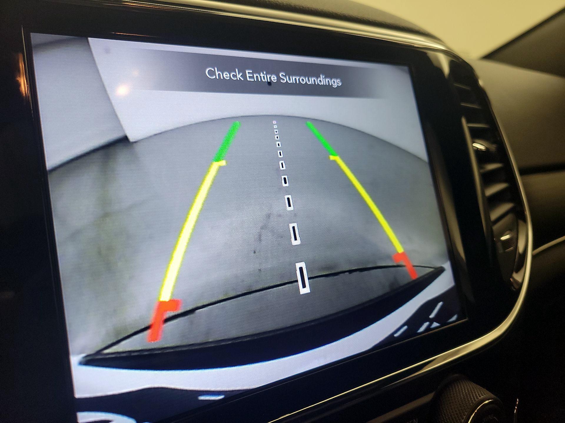 Thumbnail: 2021 Jeep Grand Cherokee - 15