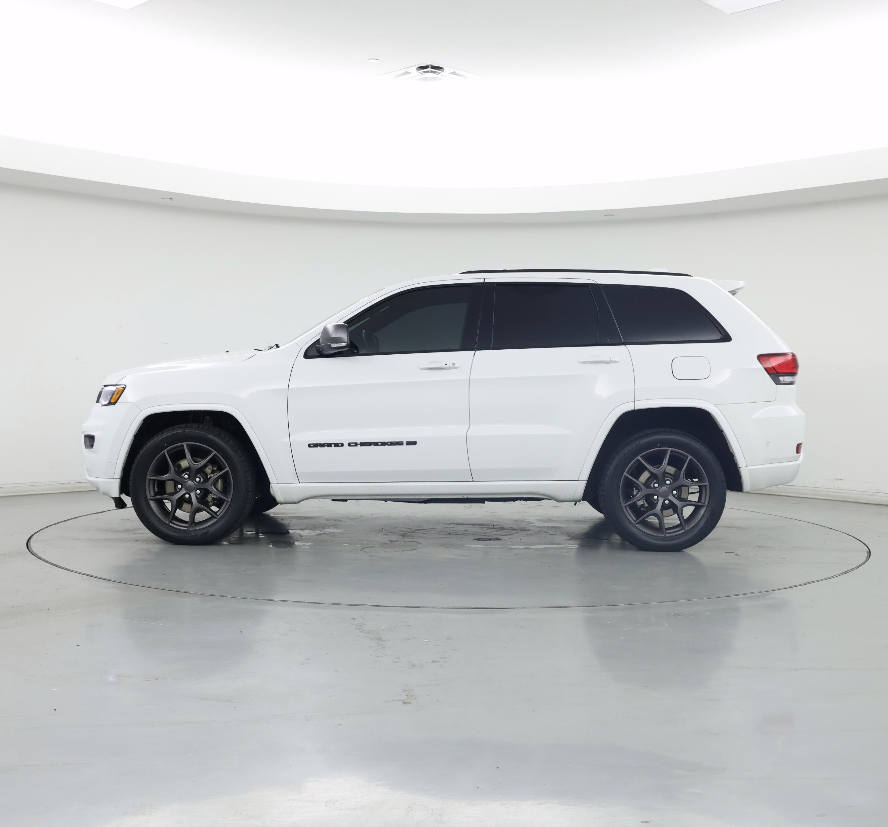 Thumbnail: 2021 Jeep Grand Cherokee - 3