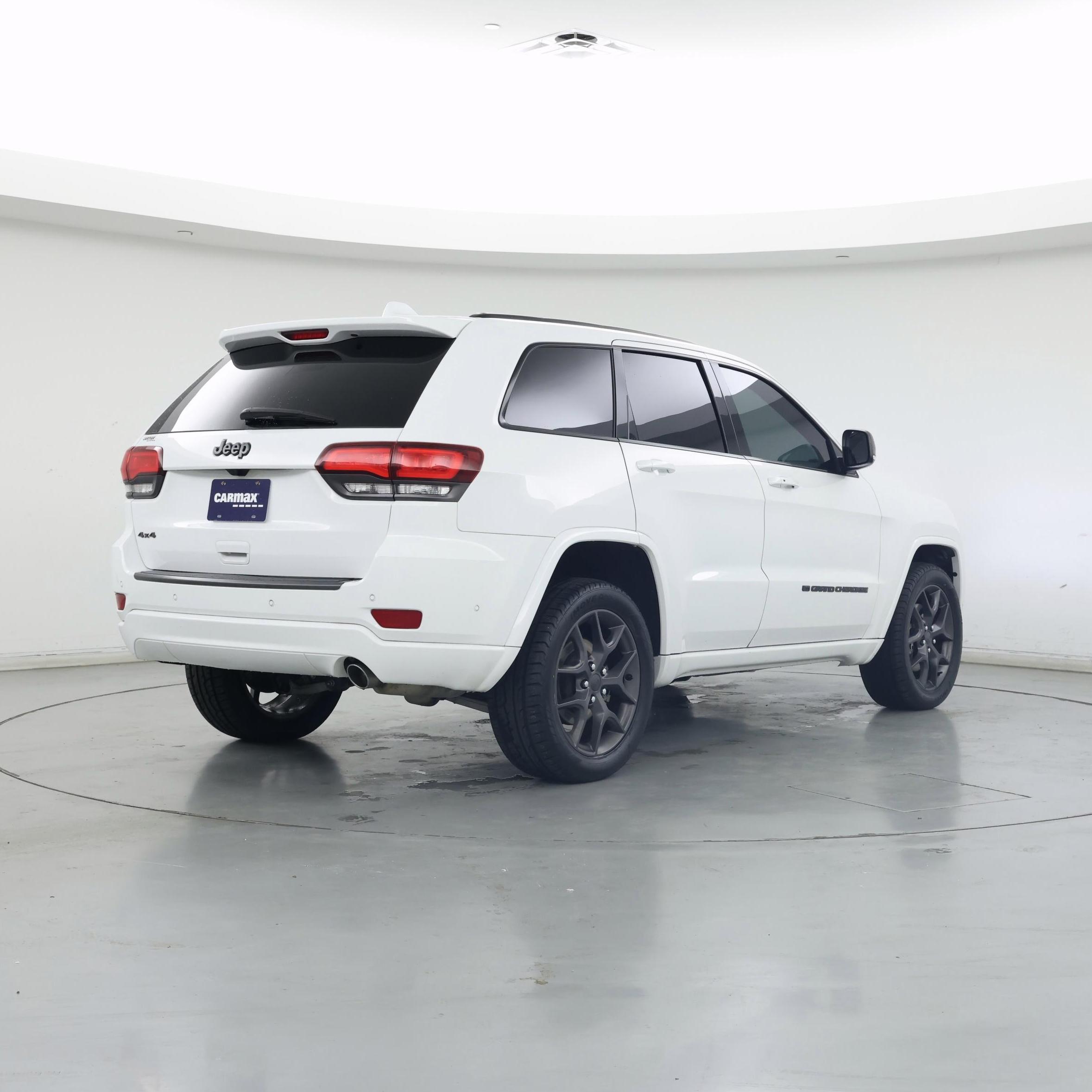 Thumbnail: 2021 Jeep Grand Cherokee - 8