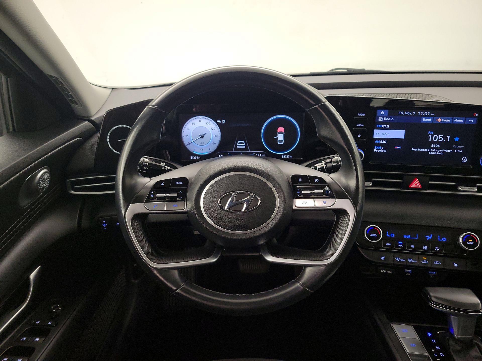 Thumbnail: 2021 Hyundai Elantra - 10