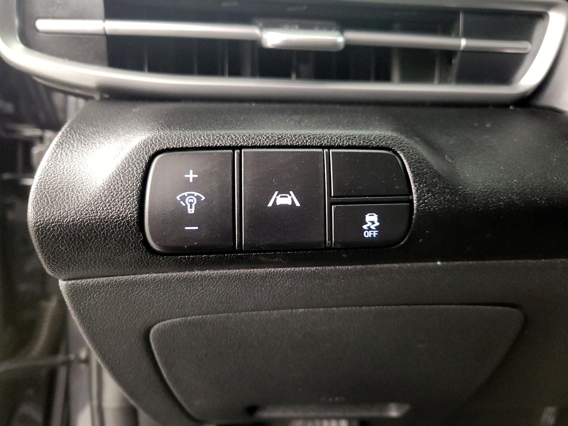 Thumbnail: 2021 Hyundai Elantra - 13