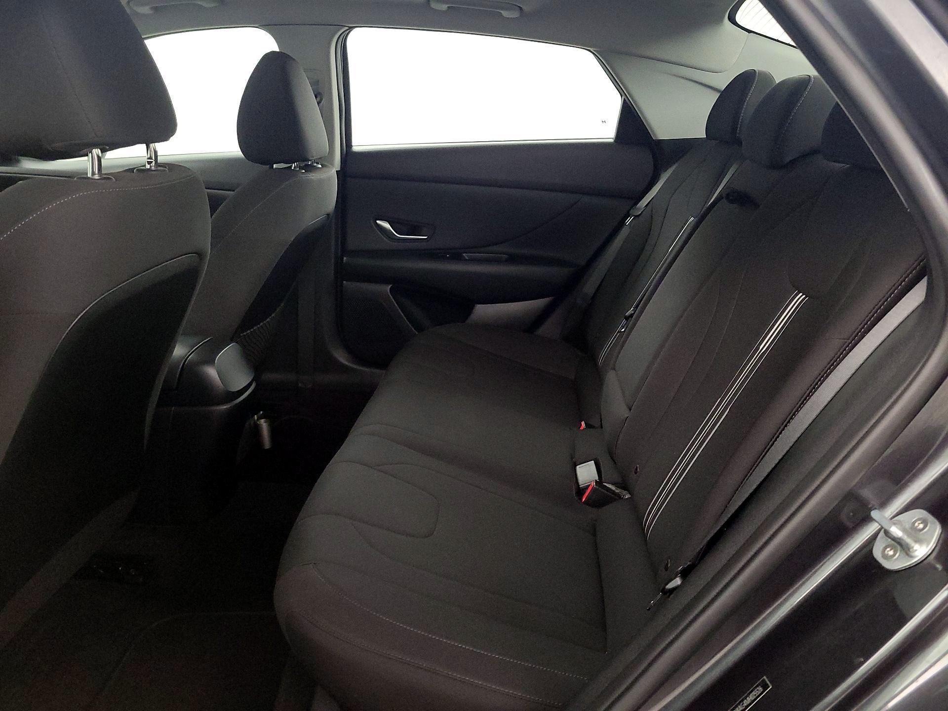 Thumbnail: 2021 Hyundai Elantra - 20