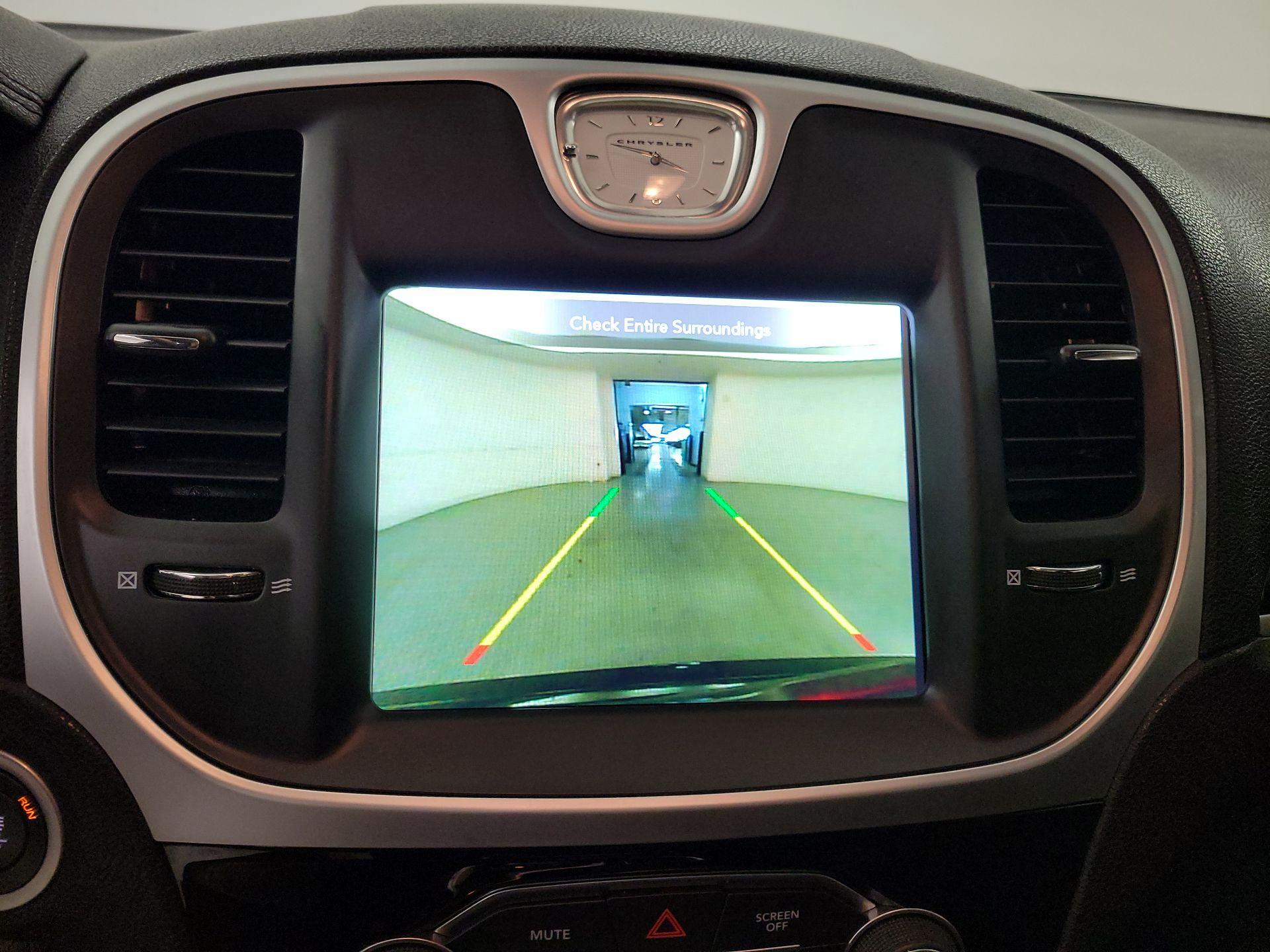 Thumbnail: 2023 Chrysler 300 - 15