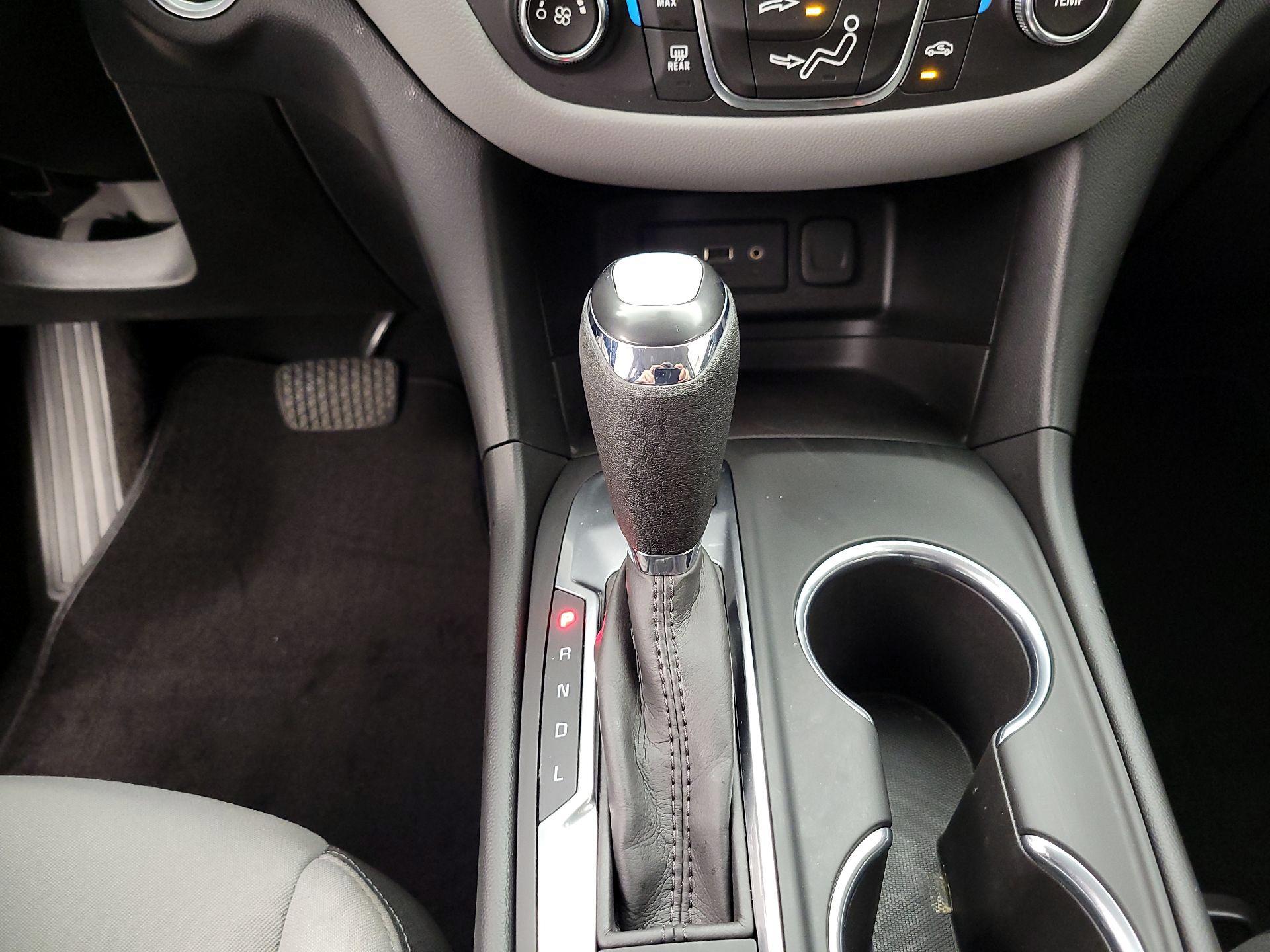 Thumbnail: 2020 Chevrolet Equinox - 17