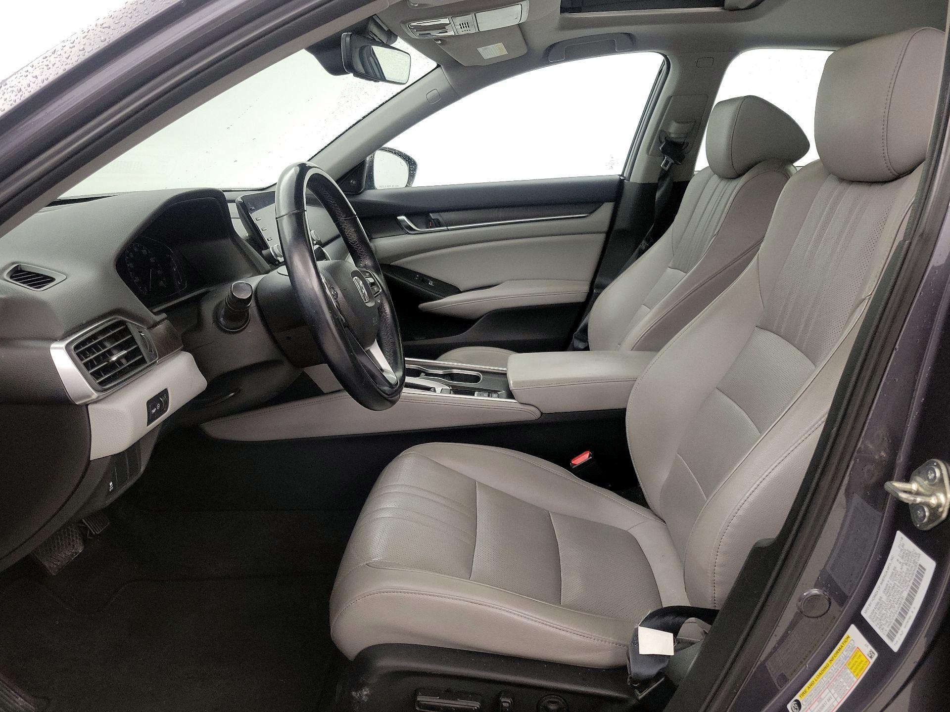 Thumbnail: 2018 Honda Accord - 11