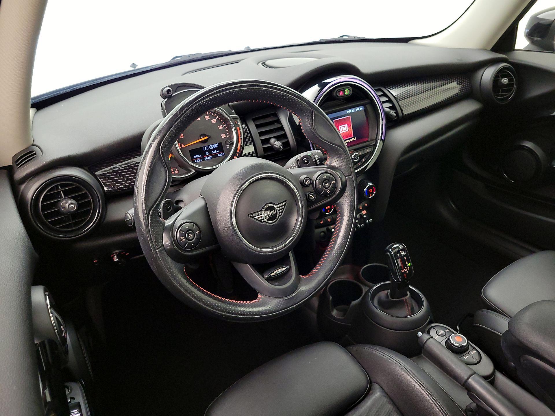 Thumbnail: 2020 MINI Cooper Hardtop - 9