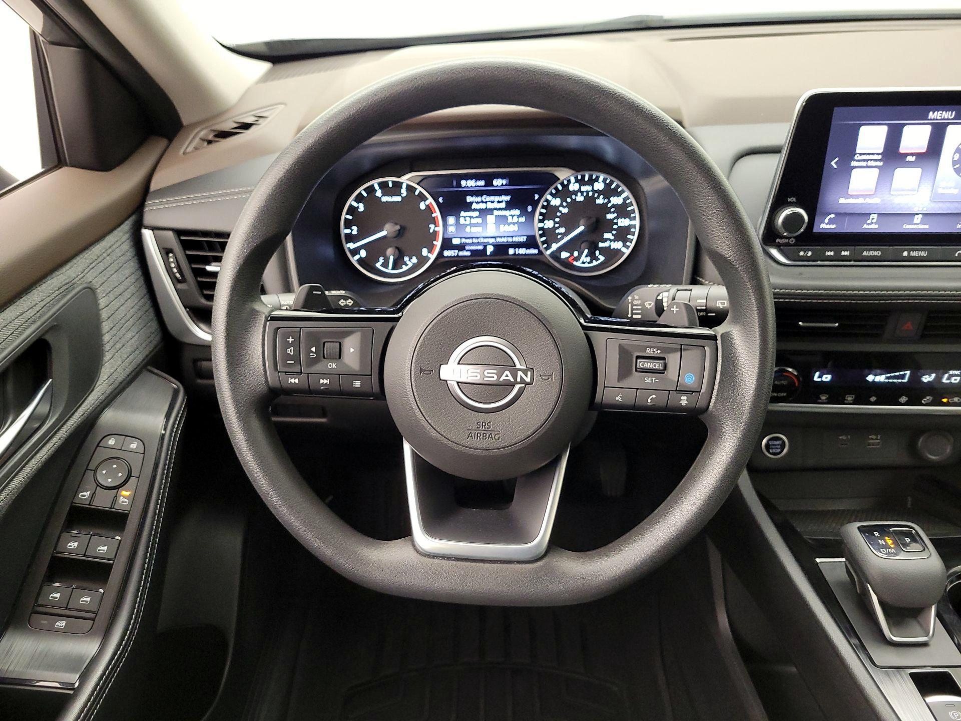 Thumbnail: 2023 Nissan Rogue - 10