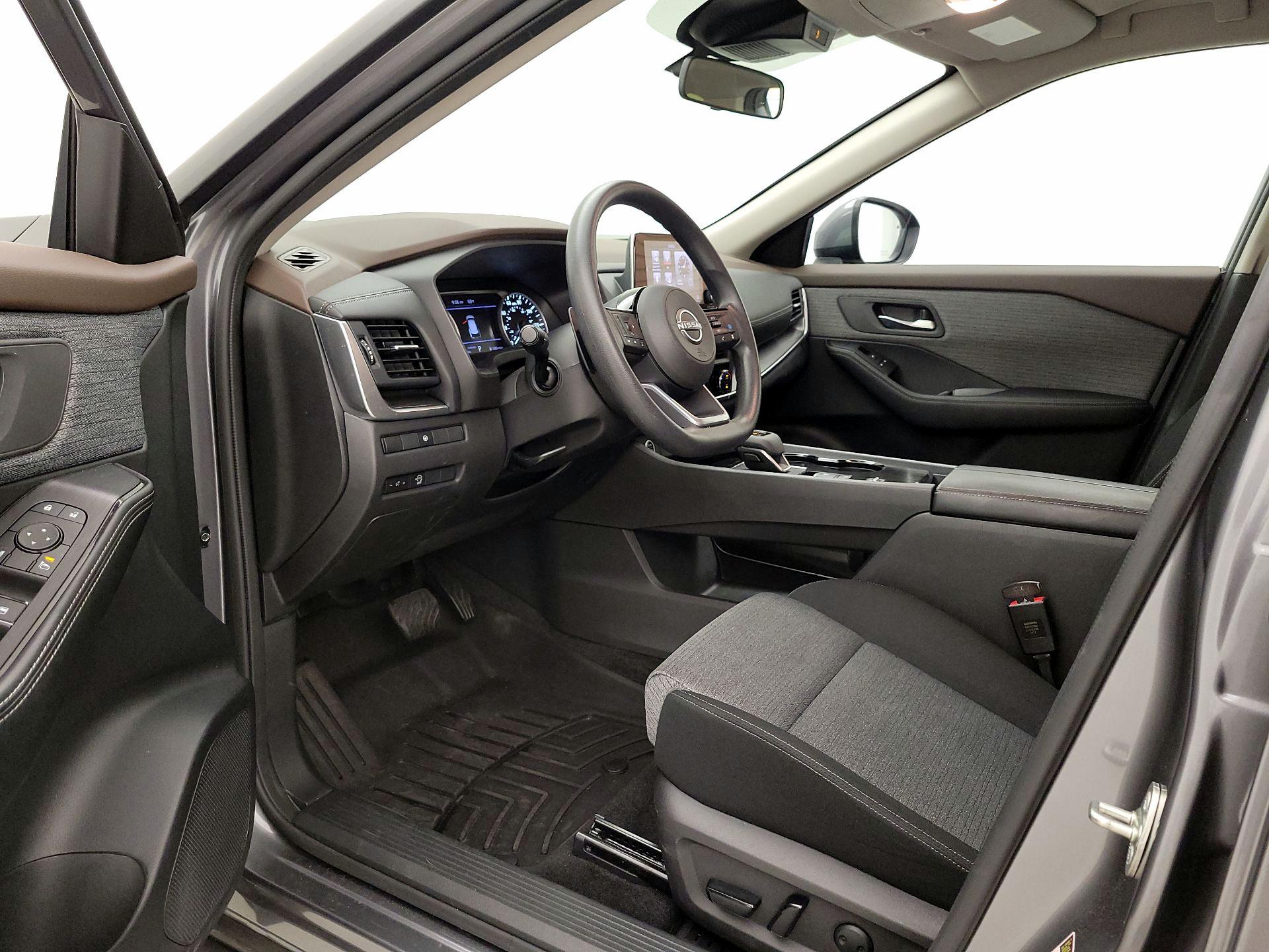 Thumbnail: 2023 Nissan Rogue - 11