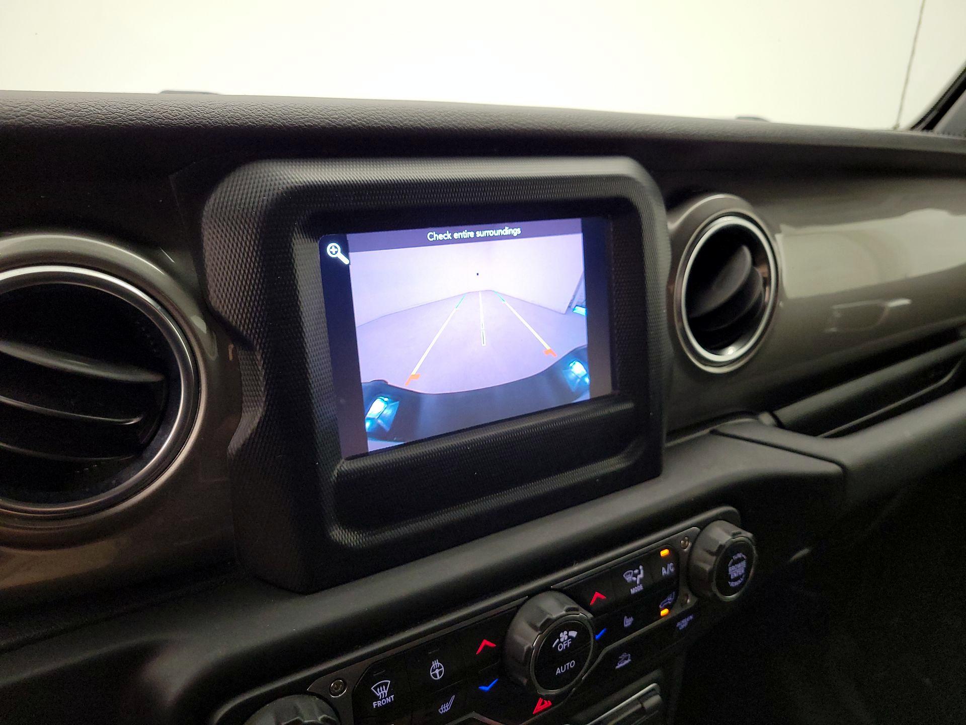 Thumbnail: 2020 Jeep Gladiator - 14