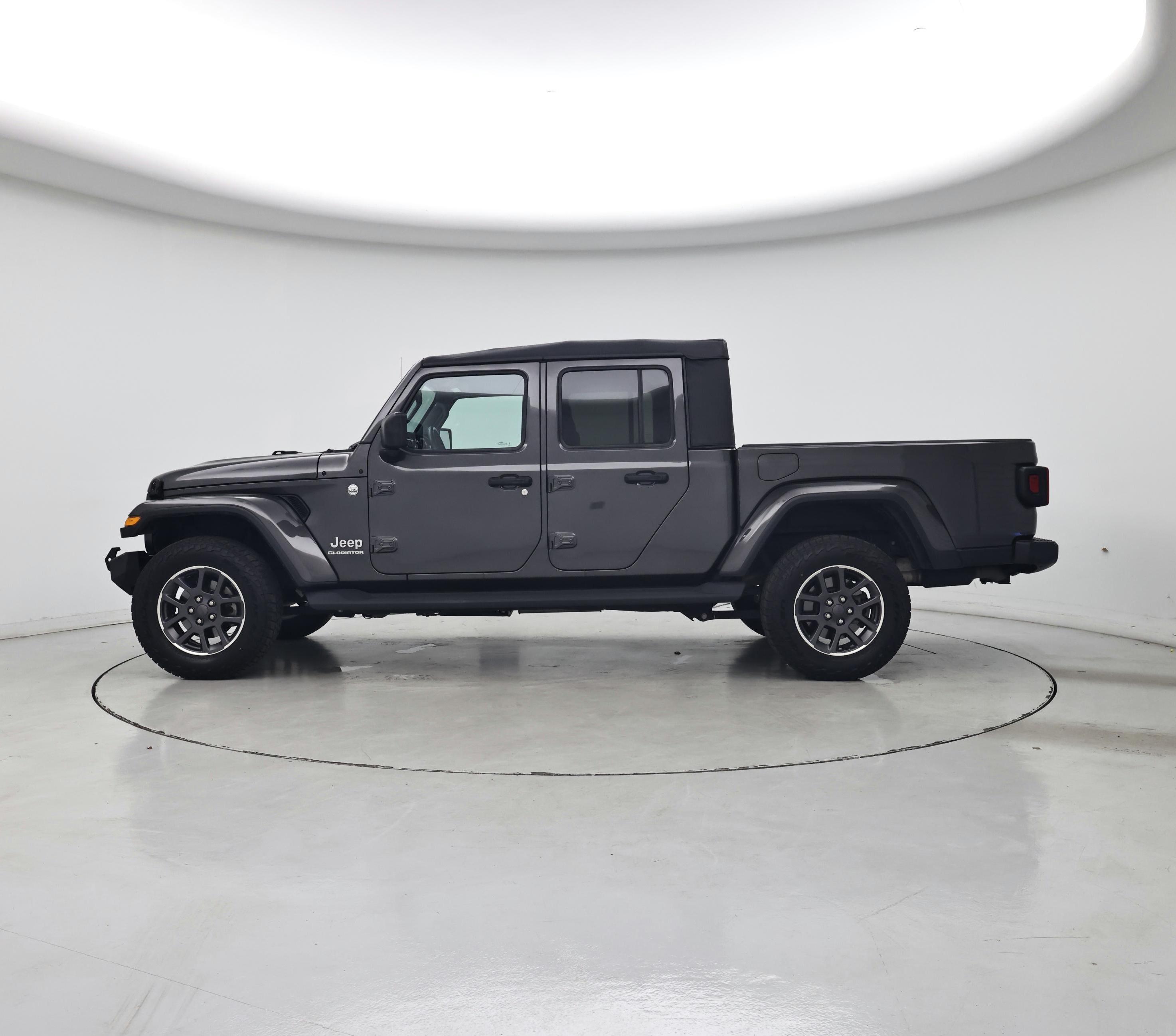 Thumbnail: 2020 Jeep Gladiator - 3
