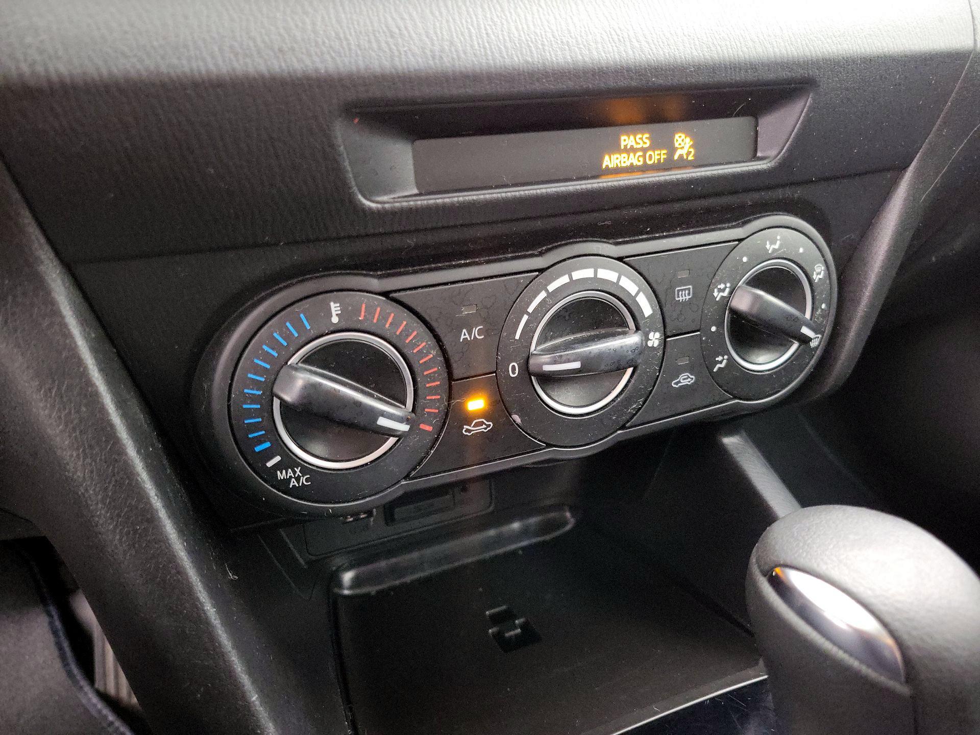 Thumbnail: 2016 Mazda Mazda3 - 16