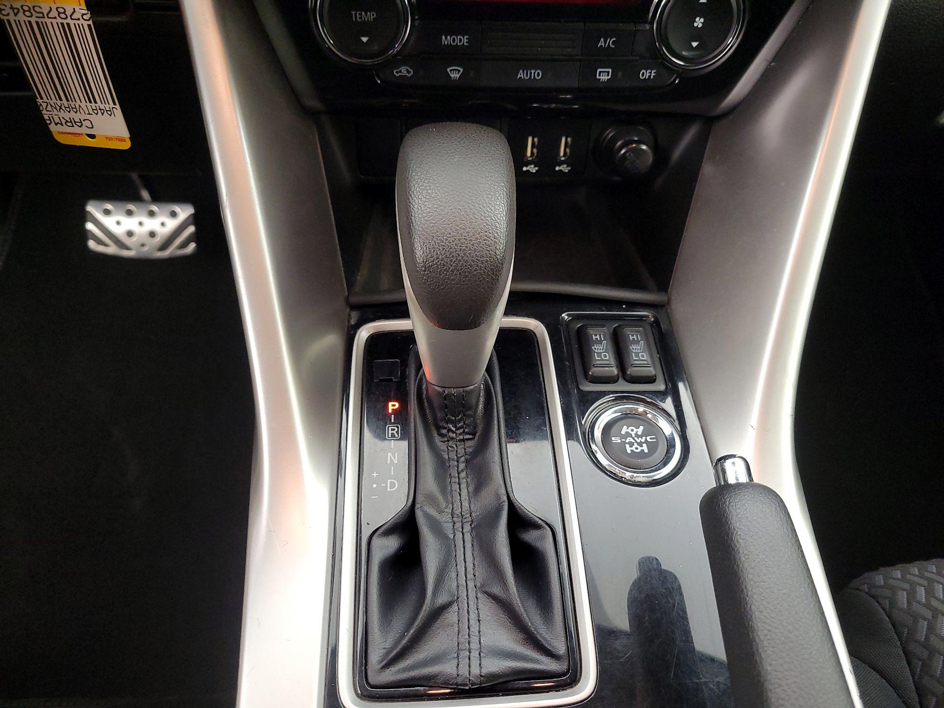 Thumbnail: 2022 Mitsubishi Eclipse Cross - 17