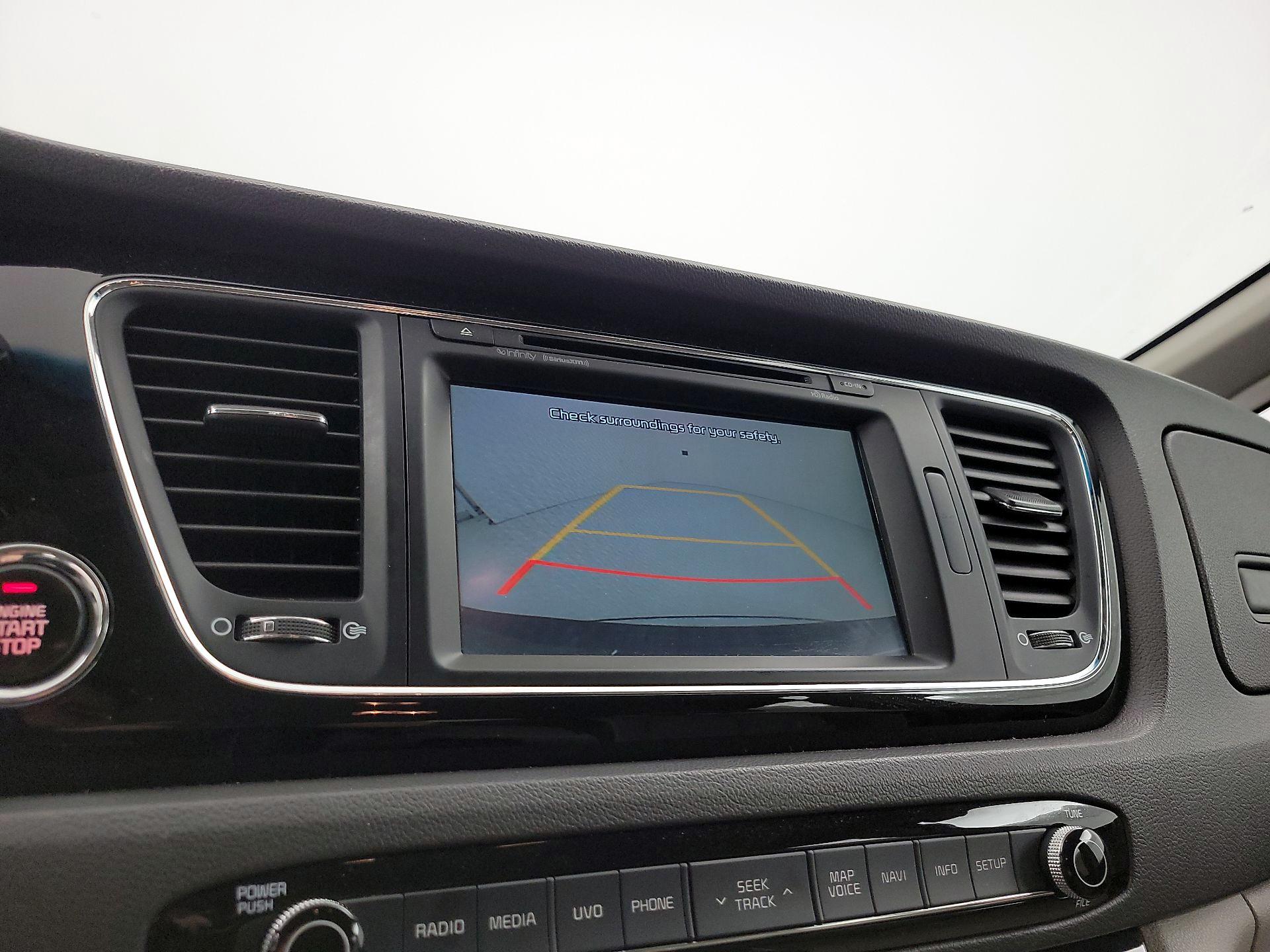 Thumbnail: 2016 Kia Sedona - 15