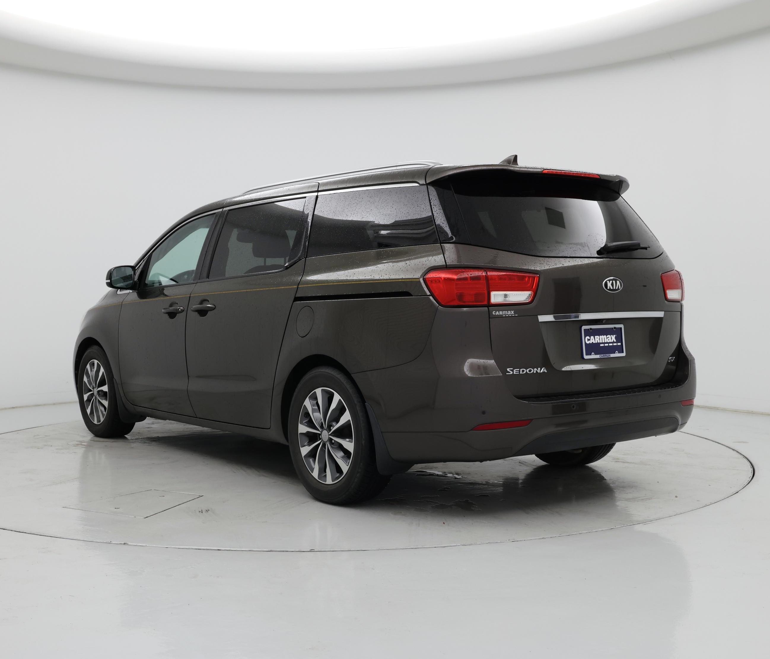 Thumbnail: 2016 Kia Sedona - 2