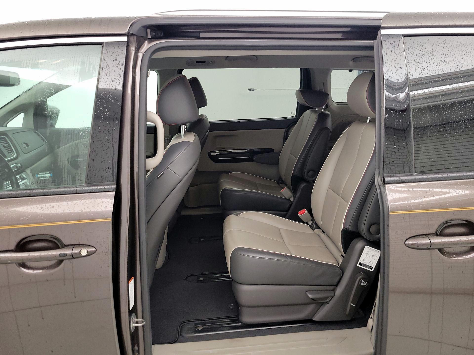 Thumbnail: 2016 Kia Sedona - 20